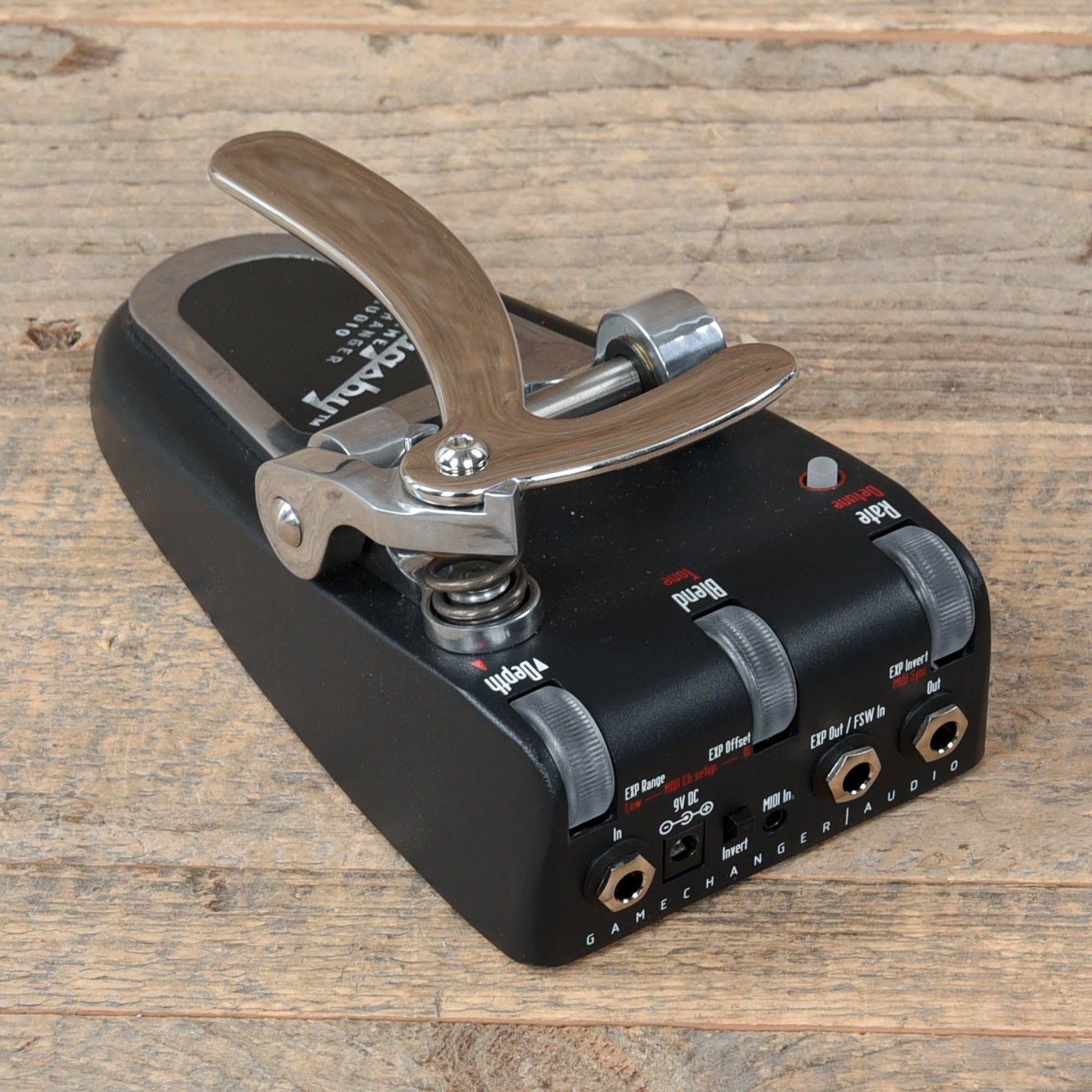 bigsby tremolo pedal Gamechanger Audio Bigsby Pedal