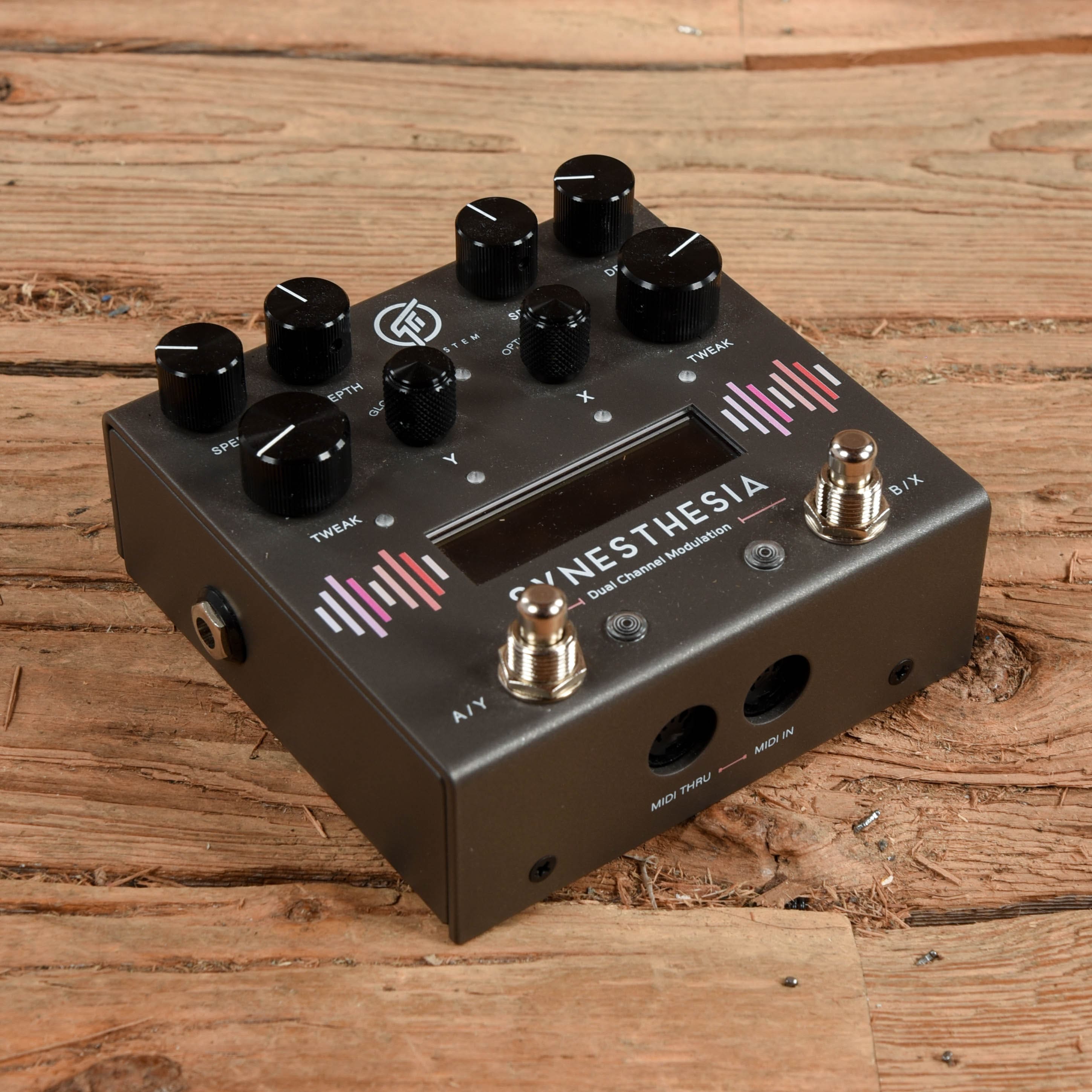 GFI System Synesthesia Dual Channel Modulation Effects and Pedals / Multi-Effect Unit