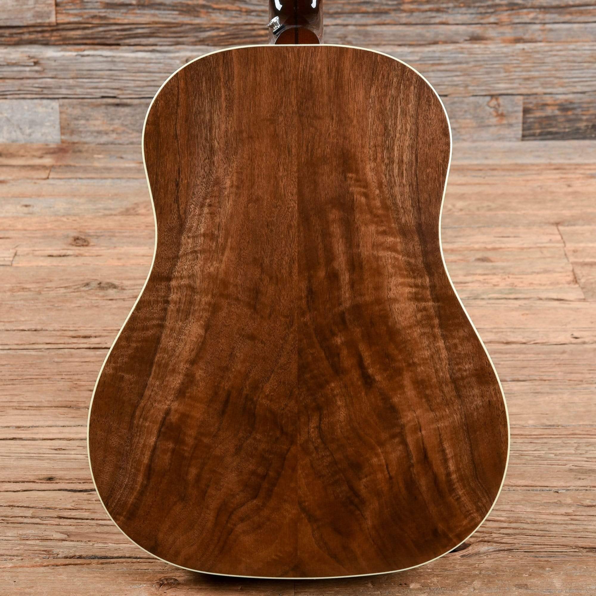 Gibson Montana J-15 Walnut Burst w/Hardshell Case Acoustic Guitars / Built-in Electronics,Acoustic Guitars / Dreadnought