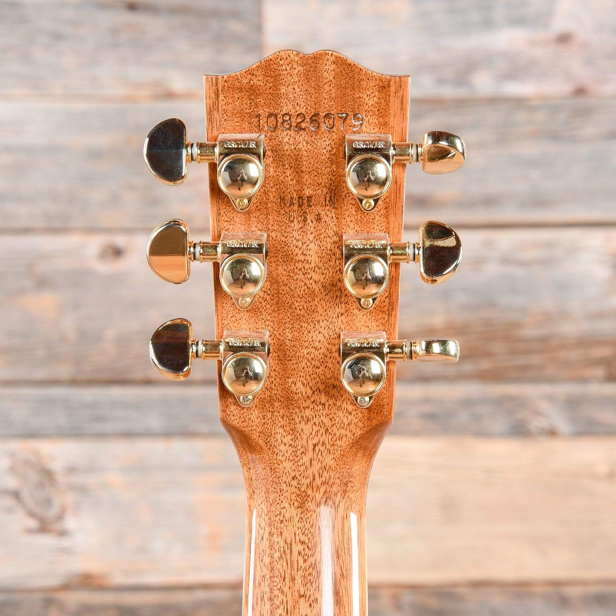 Gibson Montana Songwriter Deluxe Studio Natural 2016 Acoustic Guitars / Built-in Electronics,Acoustic Guitars / Dreadnought