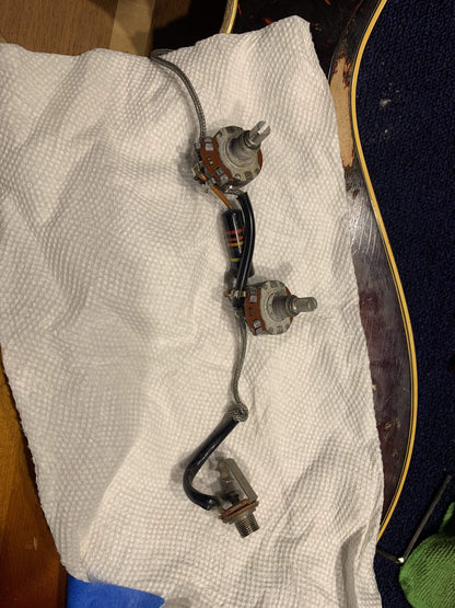 Gibson CF-100 Sunburst 1959 Acoustic Guitars / Concert