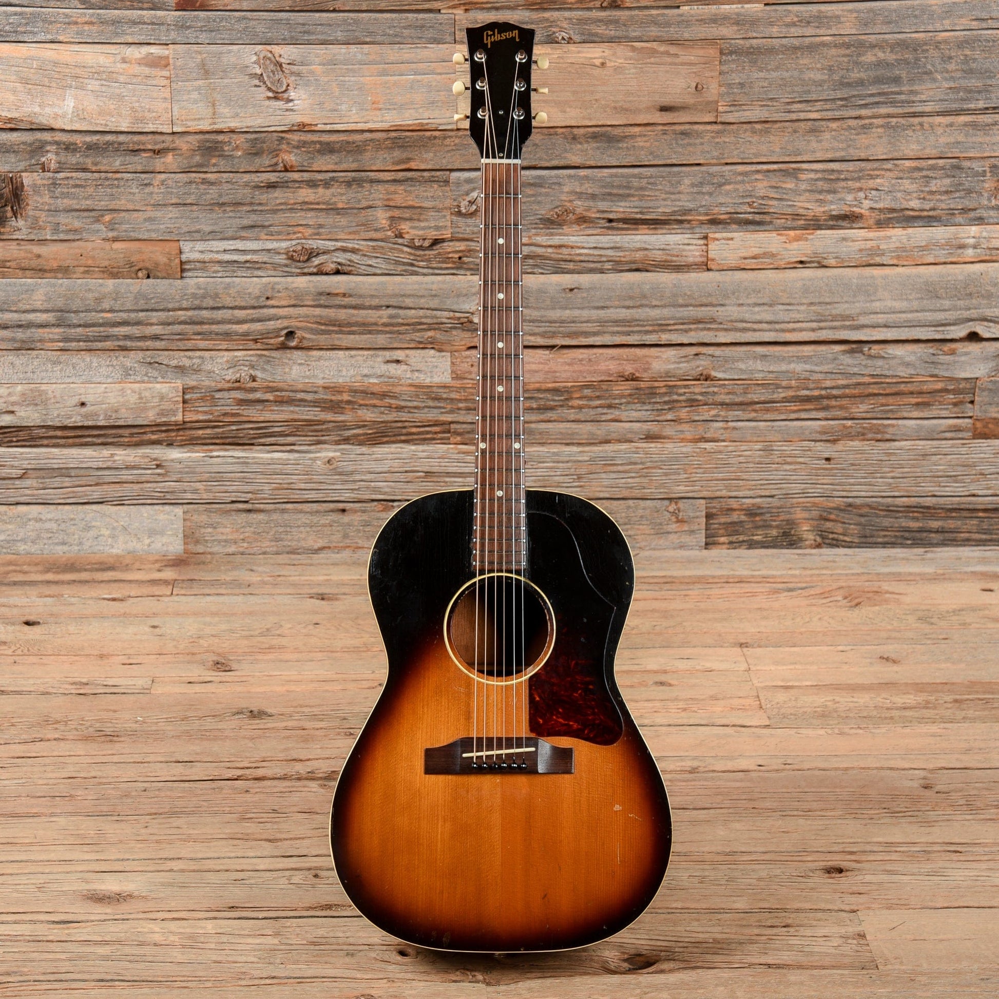 Gibson LG-1 Sunburst 1963 Acoustic Guitars / Concert