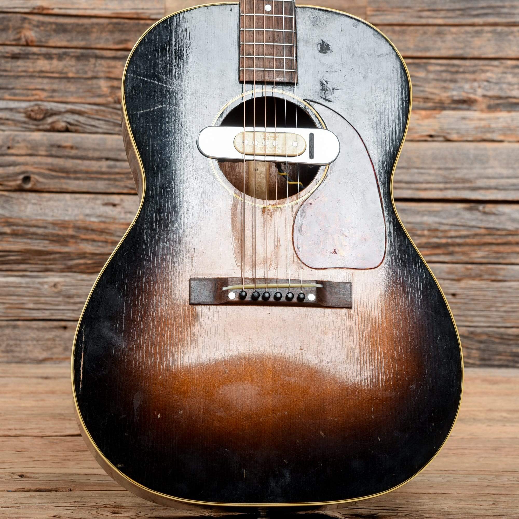 Gibson LG-2 Sunburst 1951 Acoustic Guitars / Concert