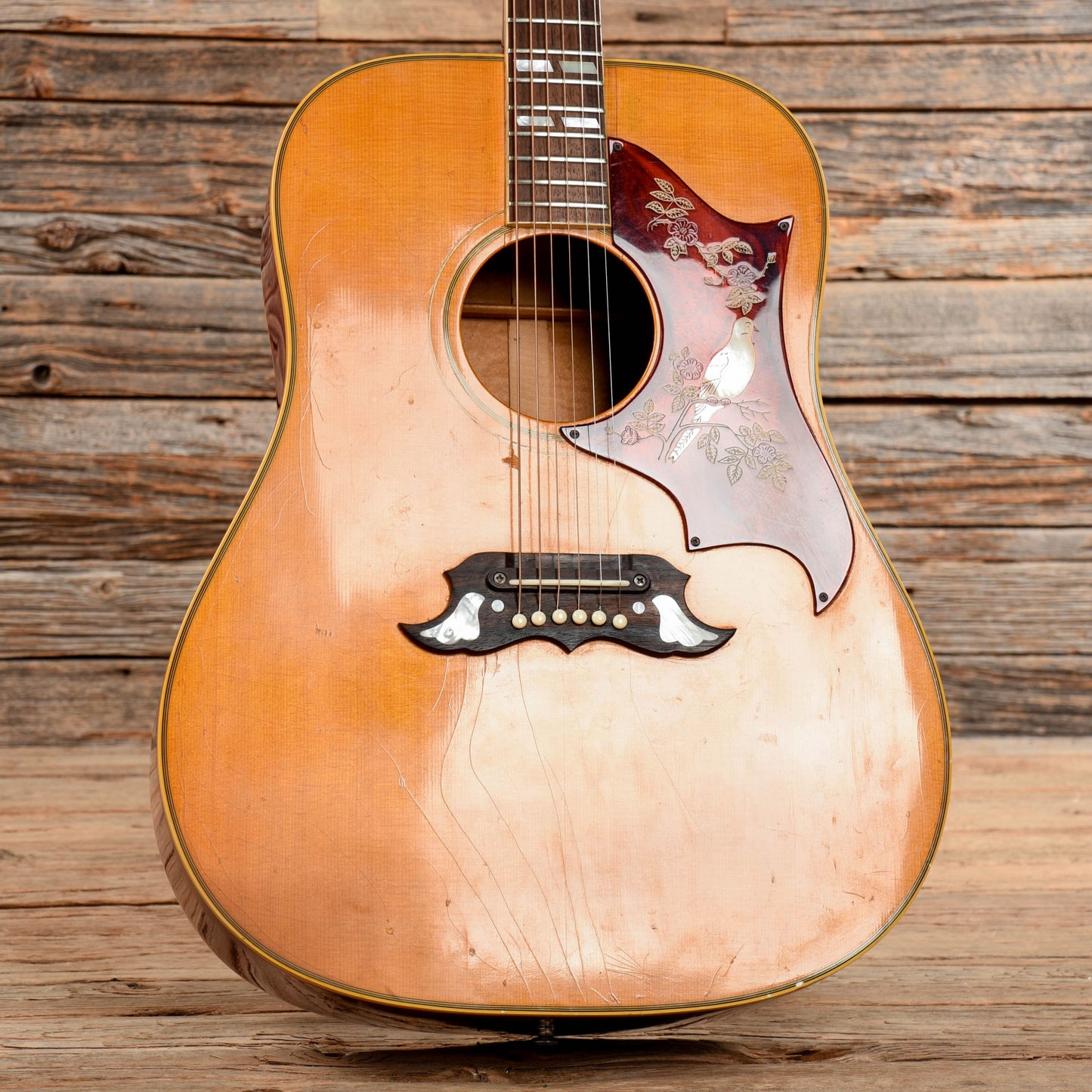 Gibson Dove Natural 1968 Acoustic Guitars / Dreadnought