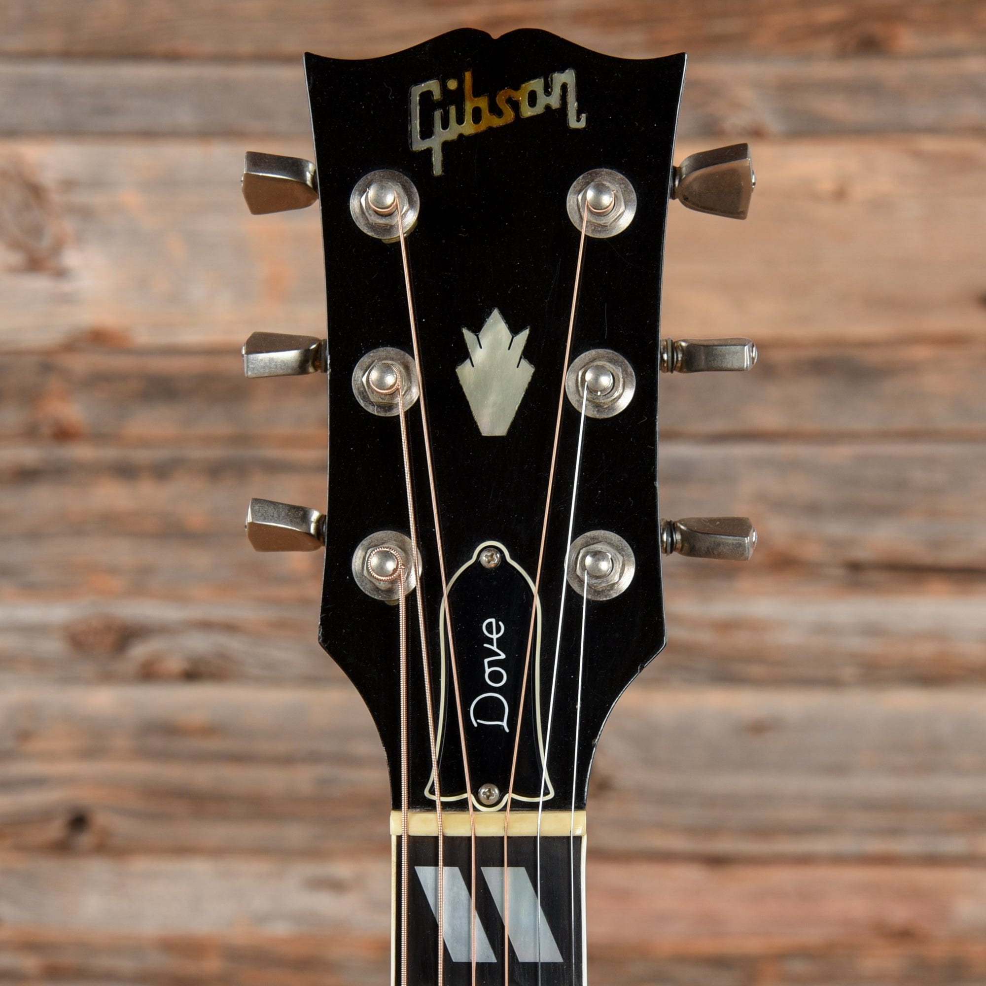 Gibson Dove Sunburst 1980 Acoustic Guitars / Dreadnought