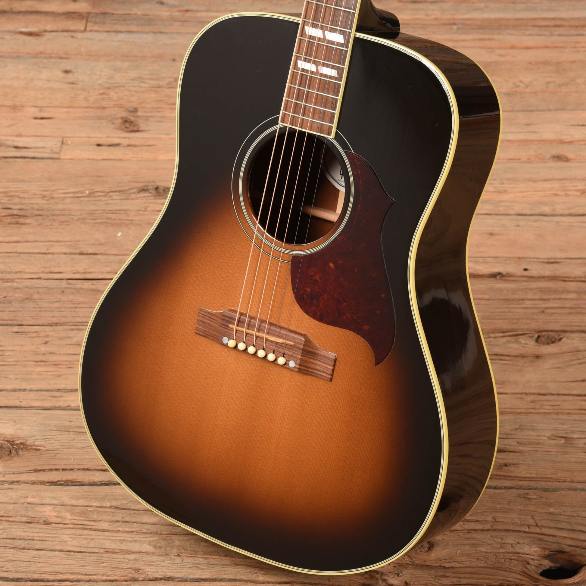 Gibson Hummingbird Pro Sunburst 2009 Acoustic Guitars / Dreadnought