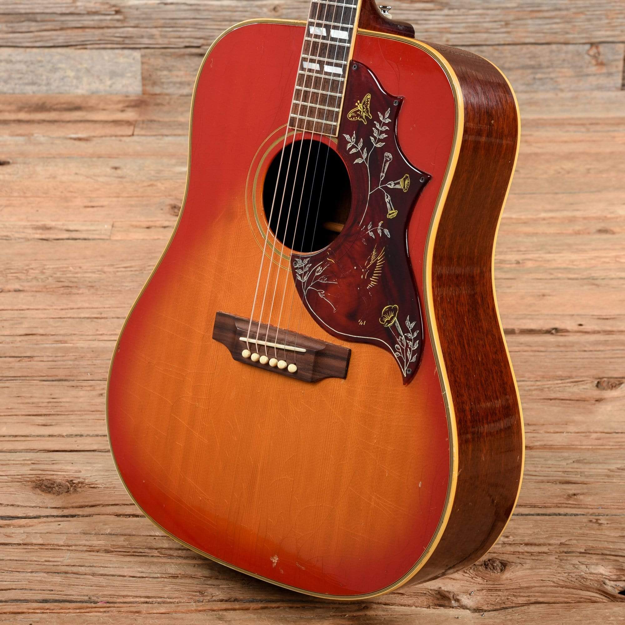 Gibson Hummingbird Sunburst 1968 Acoustic Guitars / Dreadnought