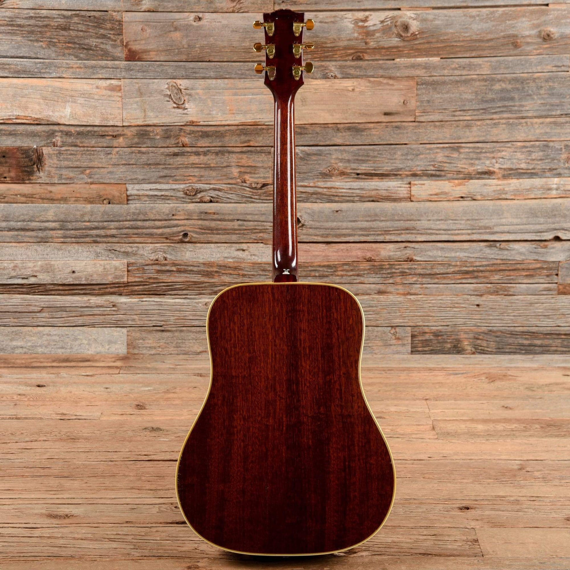 Gibson Hummingbird Sunburst 1968 Acoustic Guitars / Dreadnought