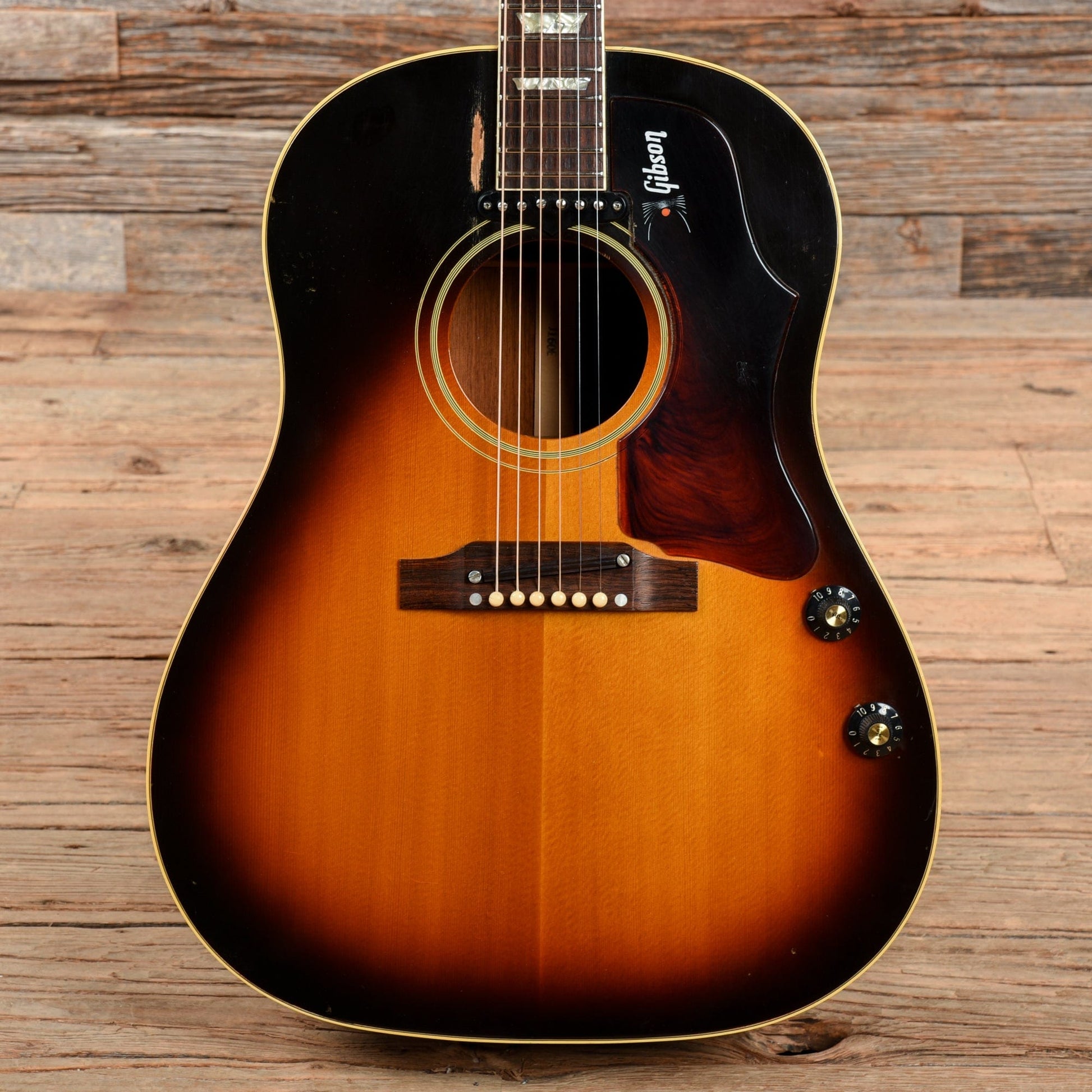 Gibson J-160E Sunburst 1968 Acoustic Guitars / Dreadnought