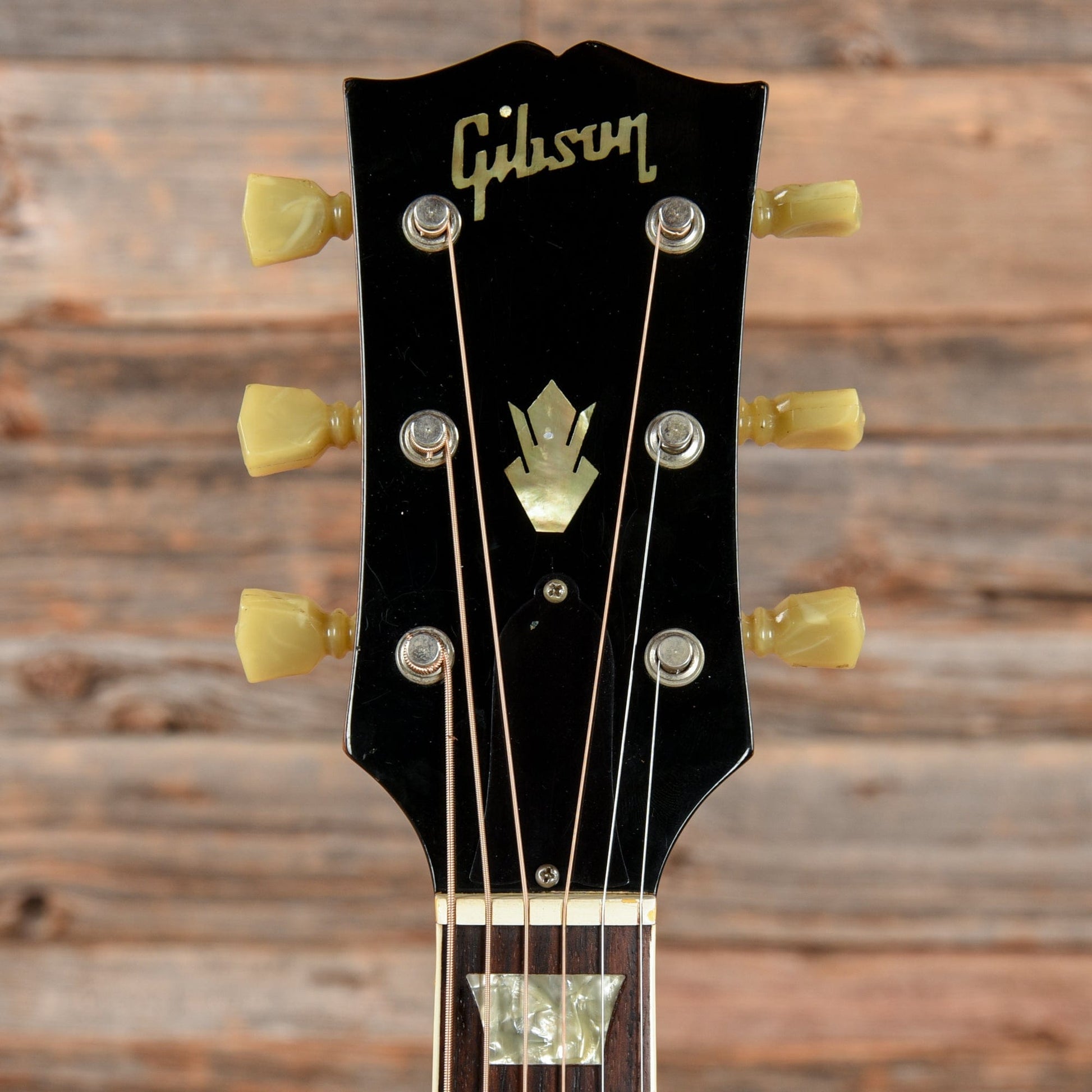 Gibson J-160E Sunburst 1968 Acoustic Guitars / Dreadnought