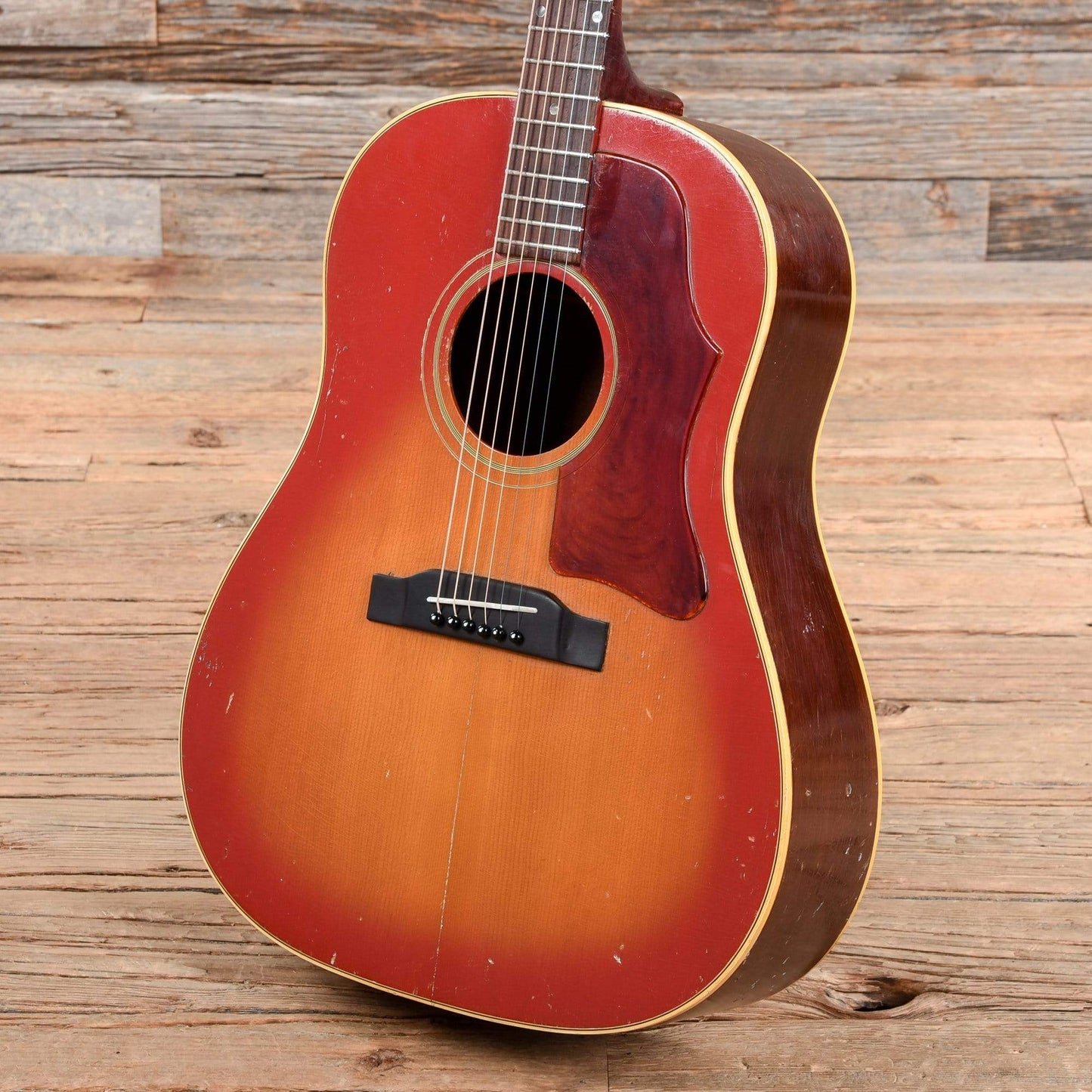 Gibson J-45 Cherry Sunburst 1967 Acoustic Guitars / Dreadnought