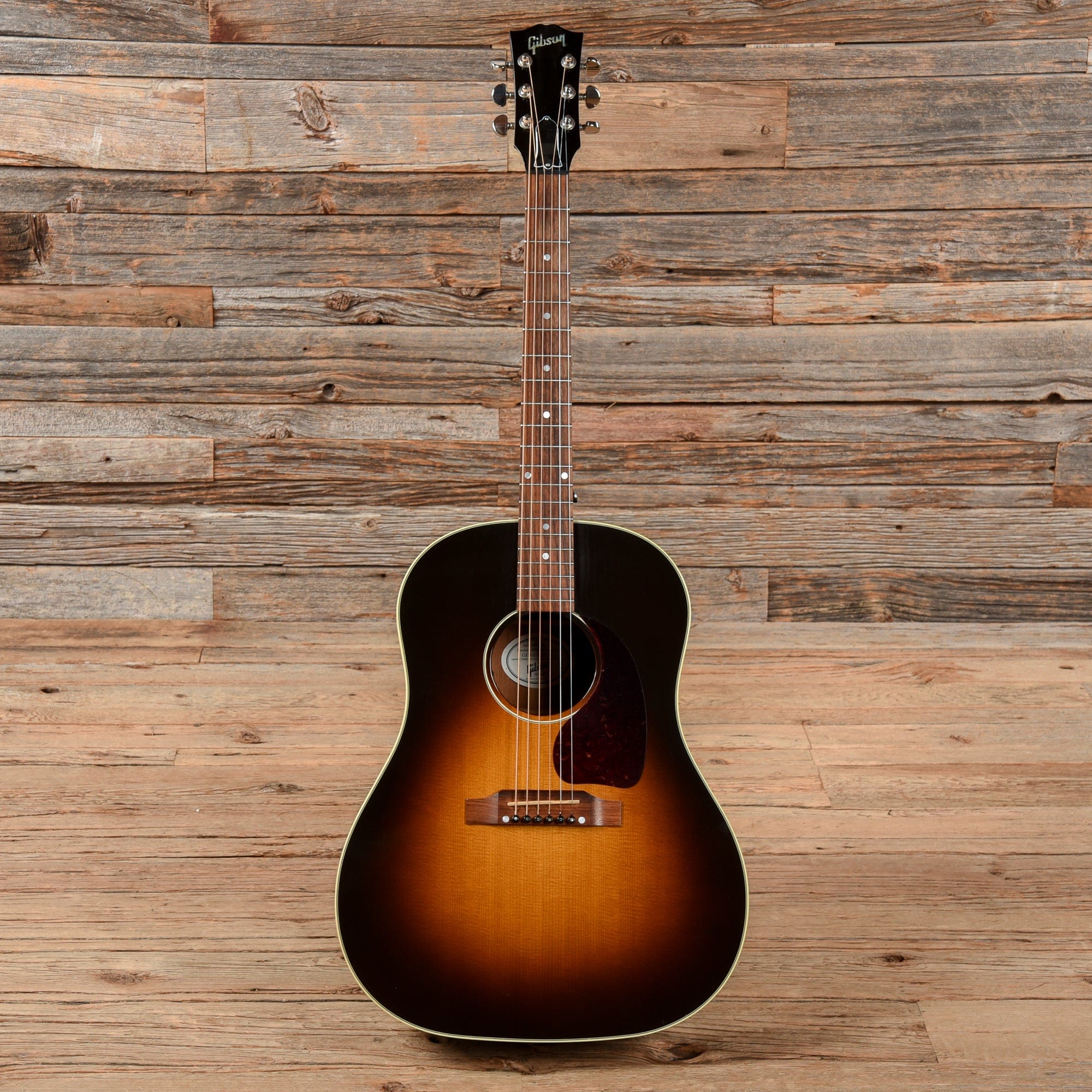 Gibson J-45 Standard Sunburst 2009 Acoustic Guitars / Dreadnought