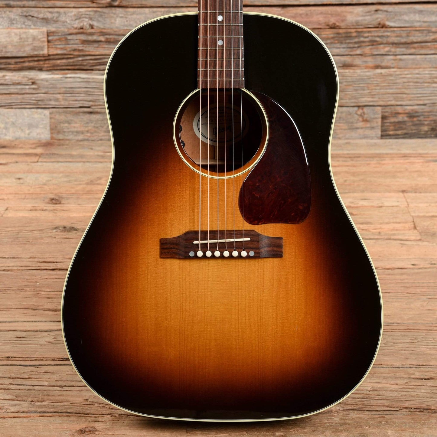 Gibson J-45 Standard Sunburst Acoustic Guitars / Dreadnought