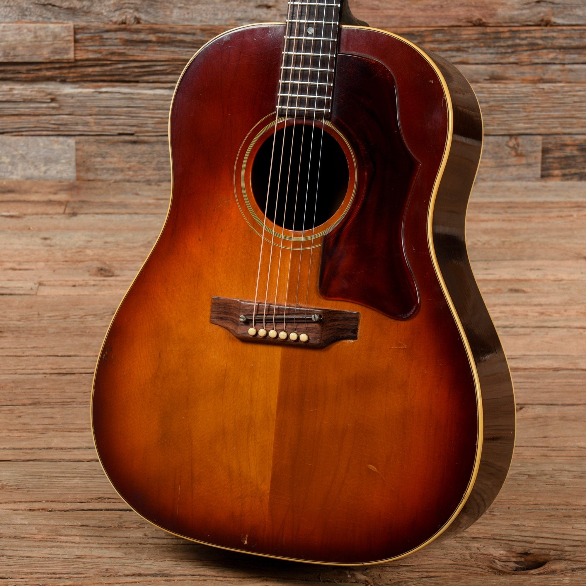 Gibson J-45 Sunburst 1969 Acoustic Guitars / Dreadnought