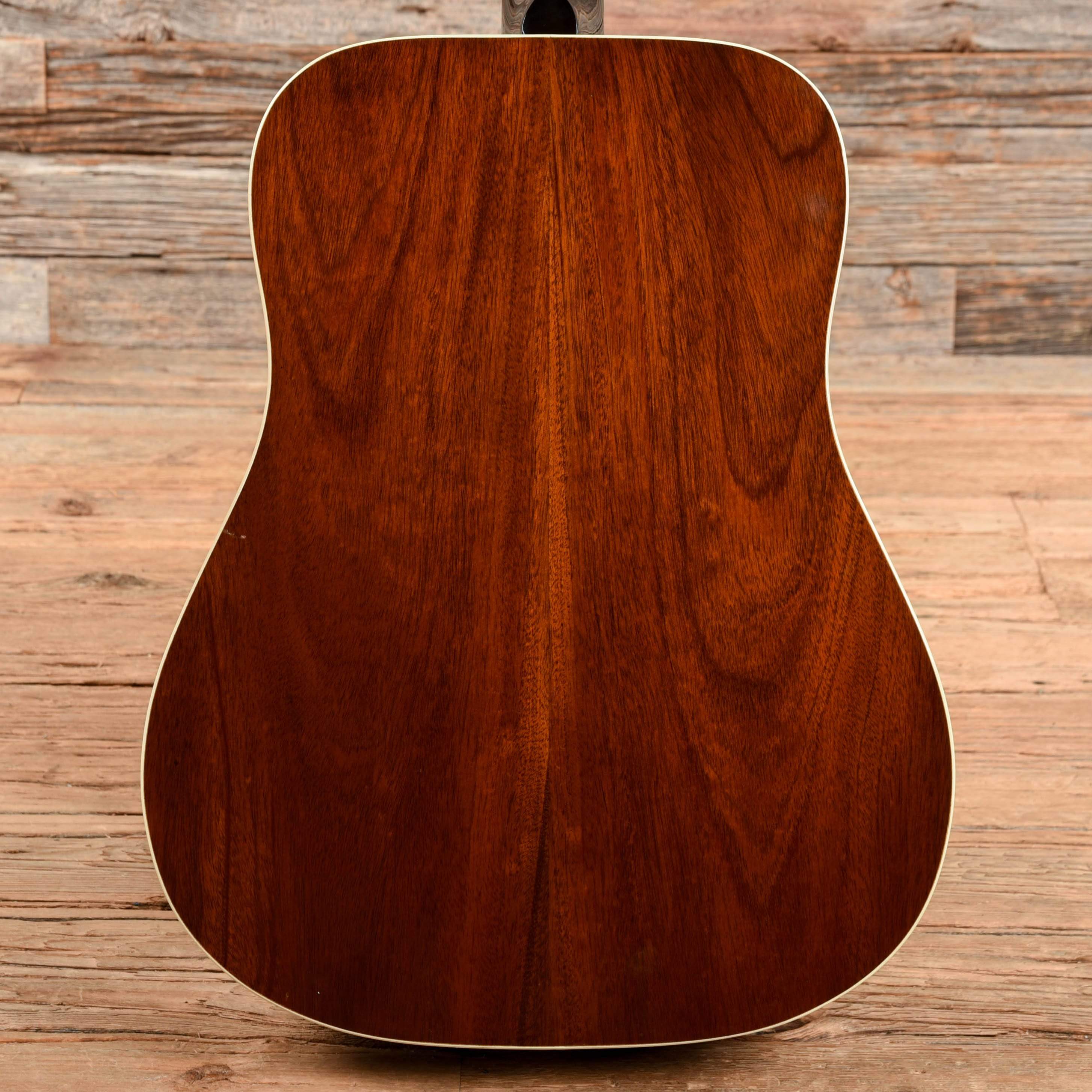 Gibson J-50 Deluxe Natural 1977 Acoustic Guitars / Dreadnought