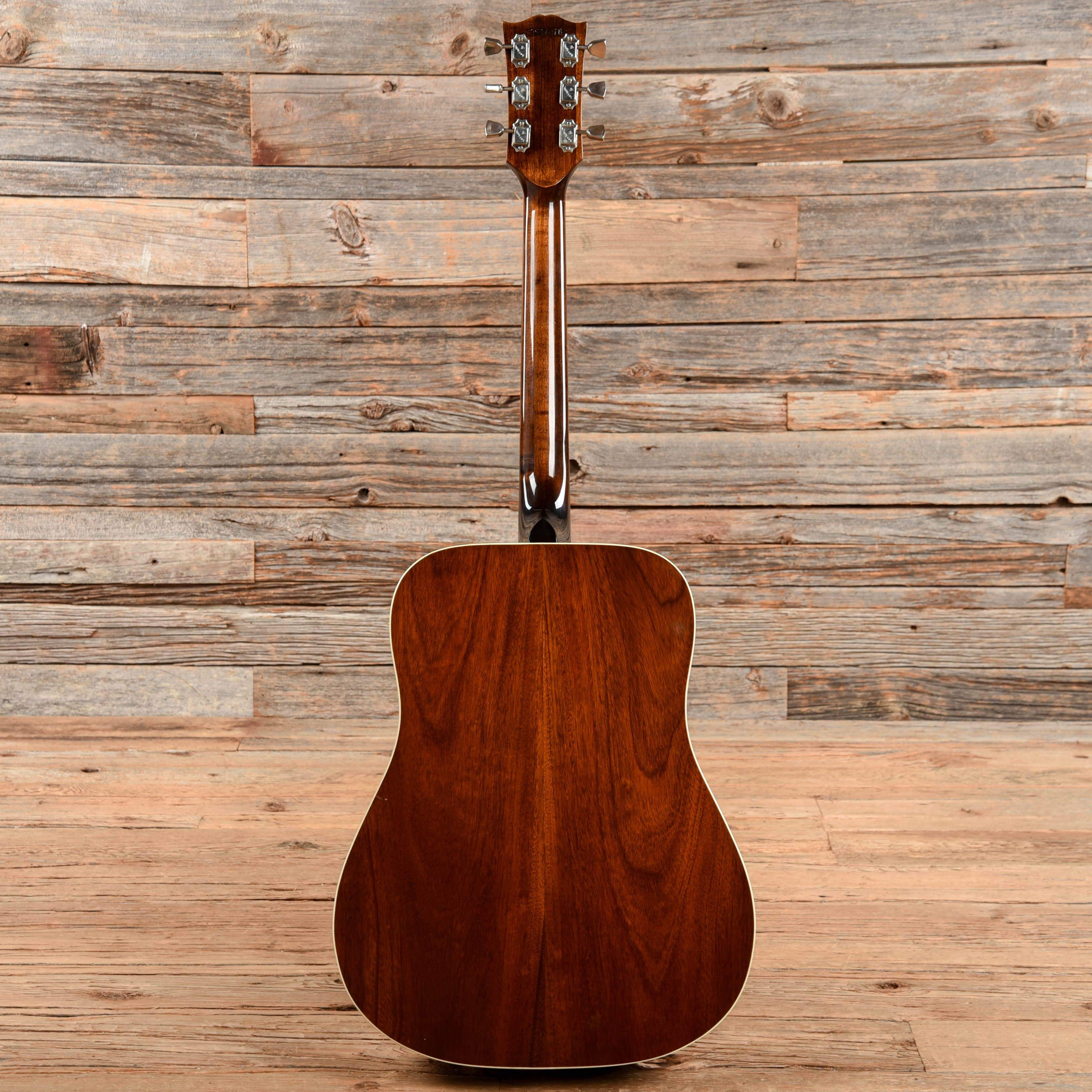 Gibson J-50 Deluxe Natural 1977 Acoustic Guitars / Dreadnought