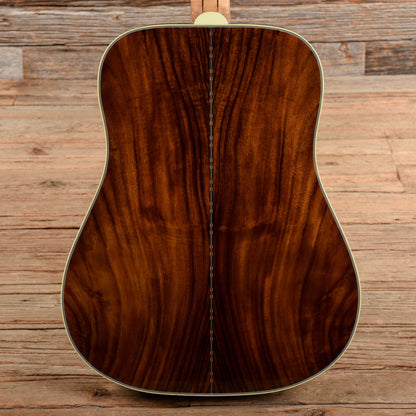 Gibson Montana Doves In Flight Sunburst 2015 Acoustic Guitars / Dreadnought