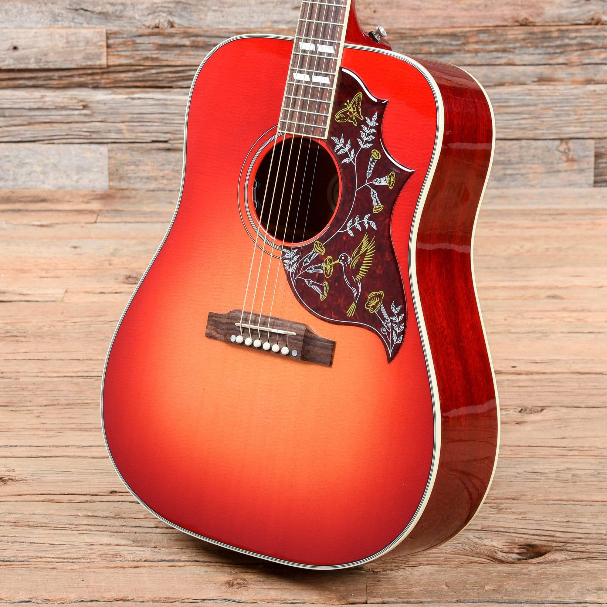 Gibson Montana Hummingbird Cherry Sunburst 2018 Acoustic Guitars / Dreadnought