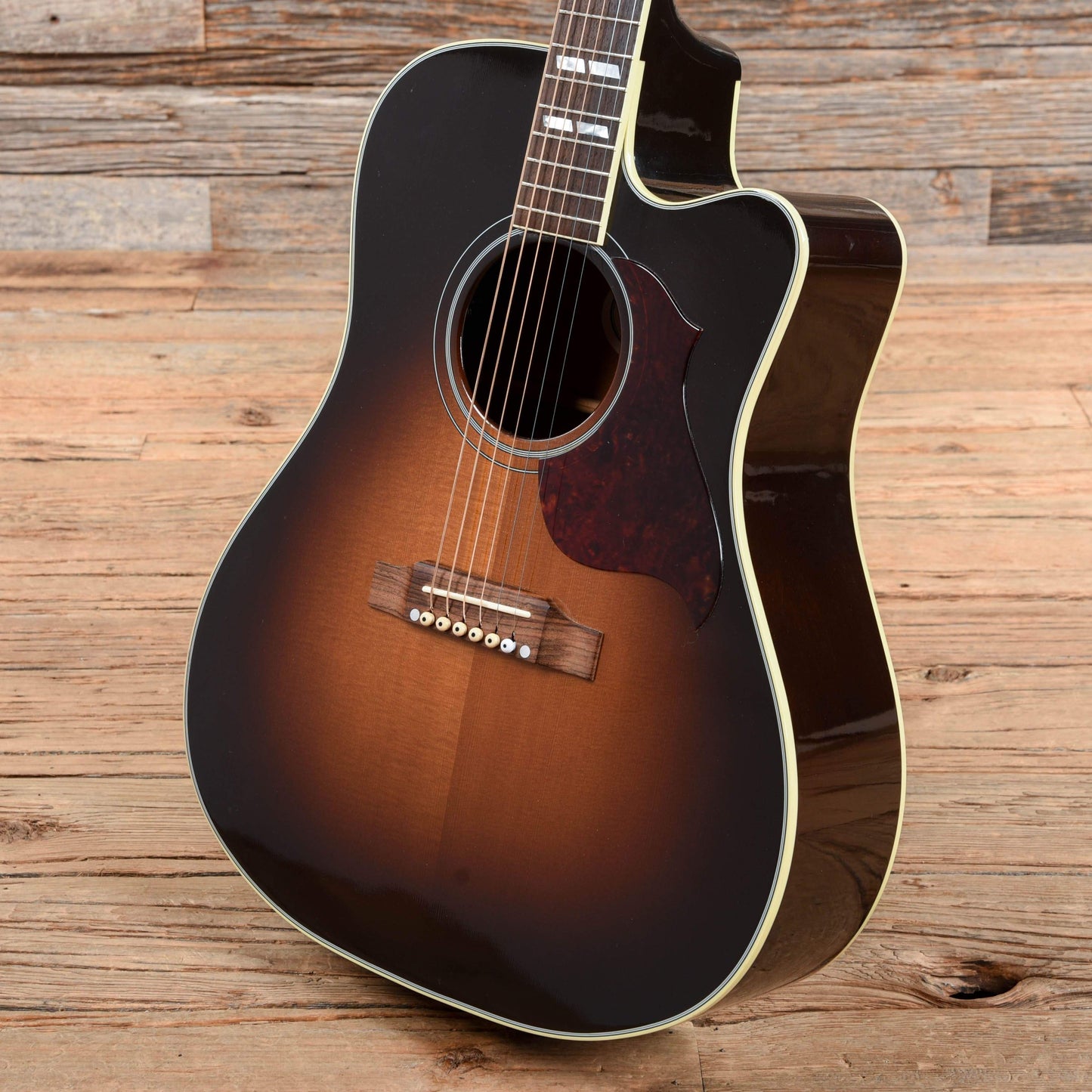 Gibson Montana Hummingbird Pro Sunburst 2009 Acoustic Guitars / Dreadnought