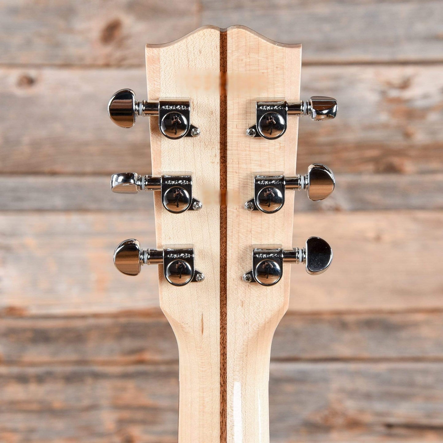 Gibson Montana J-45 Walnut CEX AG Antique Natural w/Hardshell Case Acoustic Guitars / Dreadnought