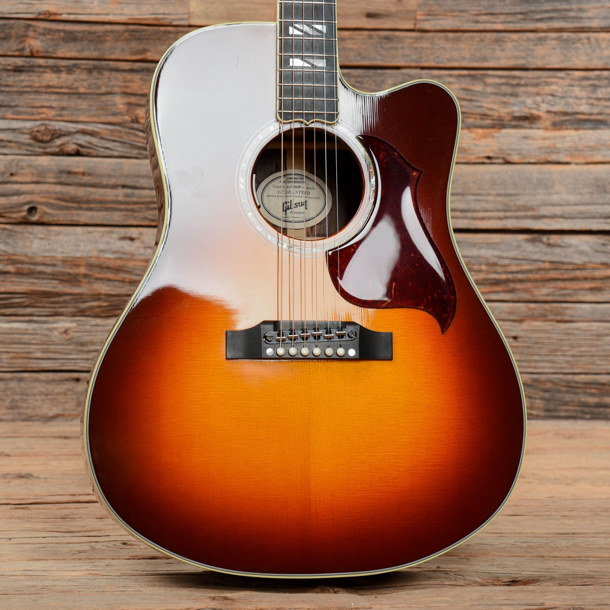 Gibson Montana Songwriter Progressive Sunburst 2015 Acoustic Guitars / Dreadnought