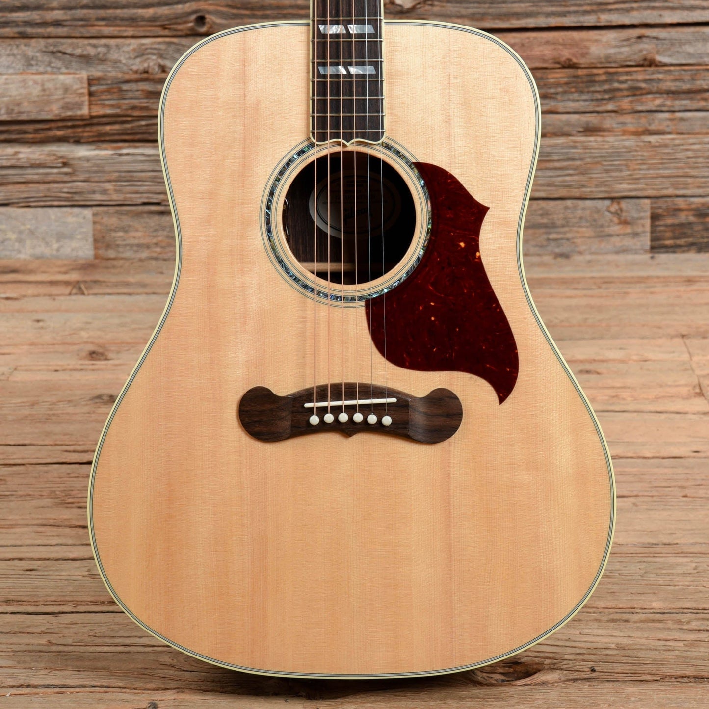 Gibson Montana Songwriter Standard Antique Natural Acoustic Guitars / Dreadnought