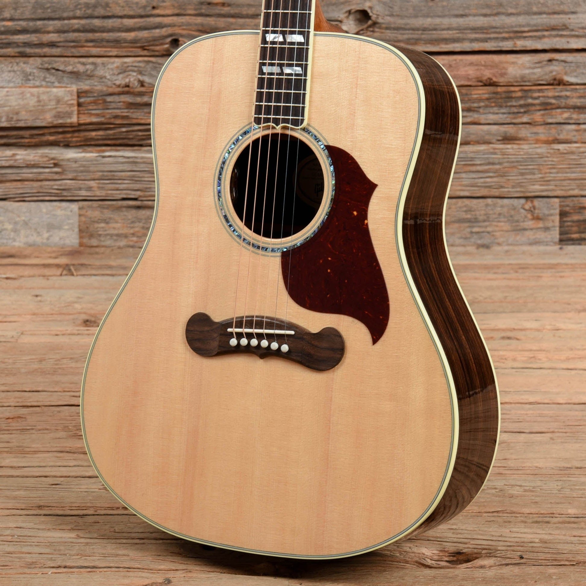 Gibson Montana Songwriter Standard Antique Natural Acoustic Guitars / Dreadnought