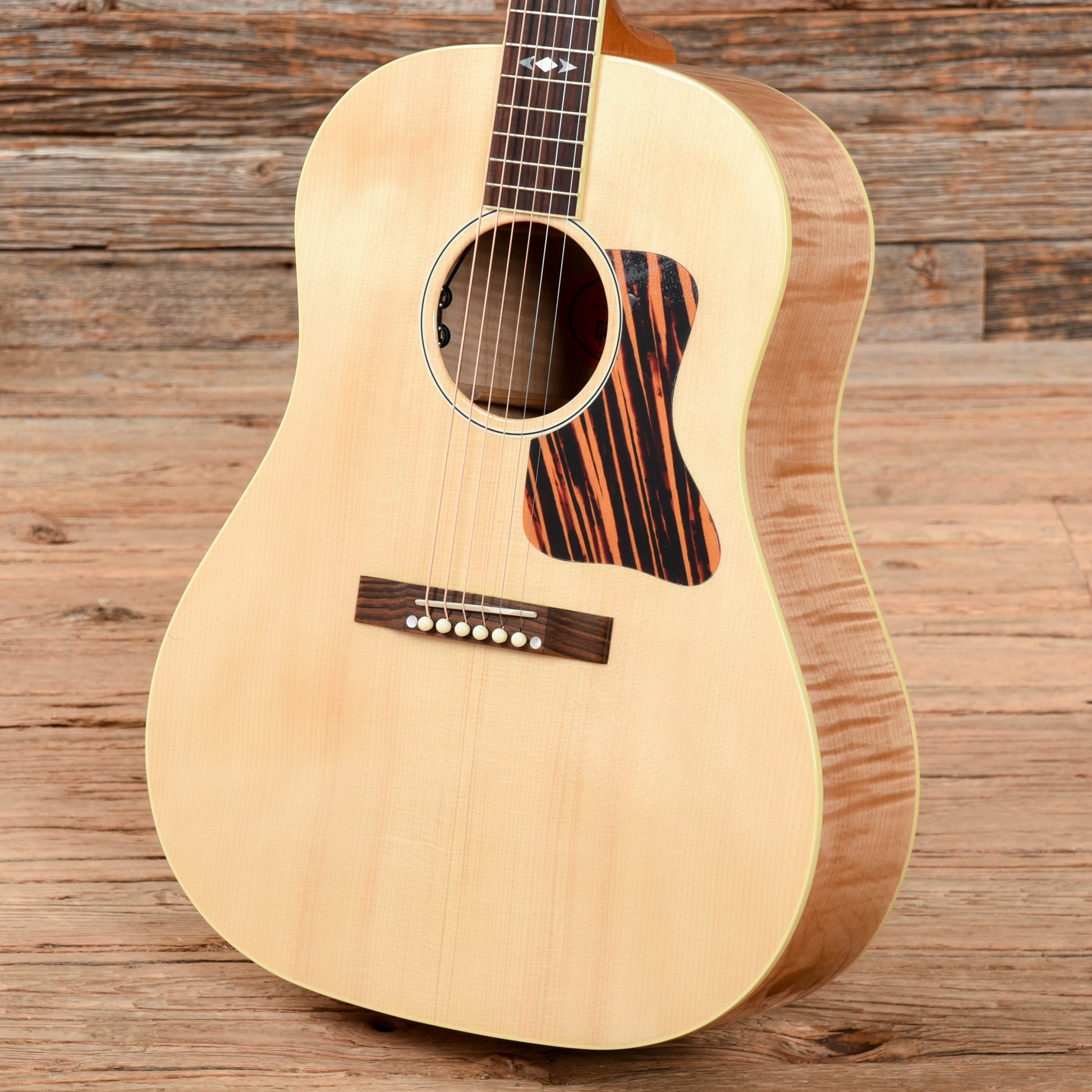 Gibson Custom Advanced Jumbo Flamed Maple Natural Acoustic Guitars / Jumbo