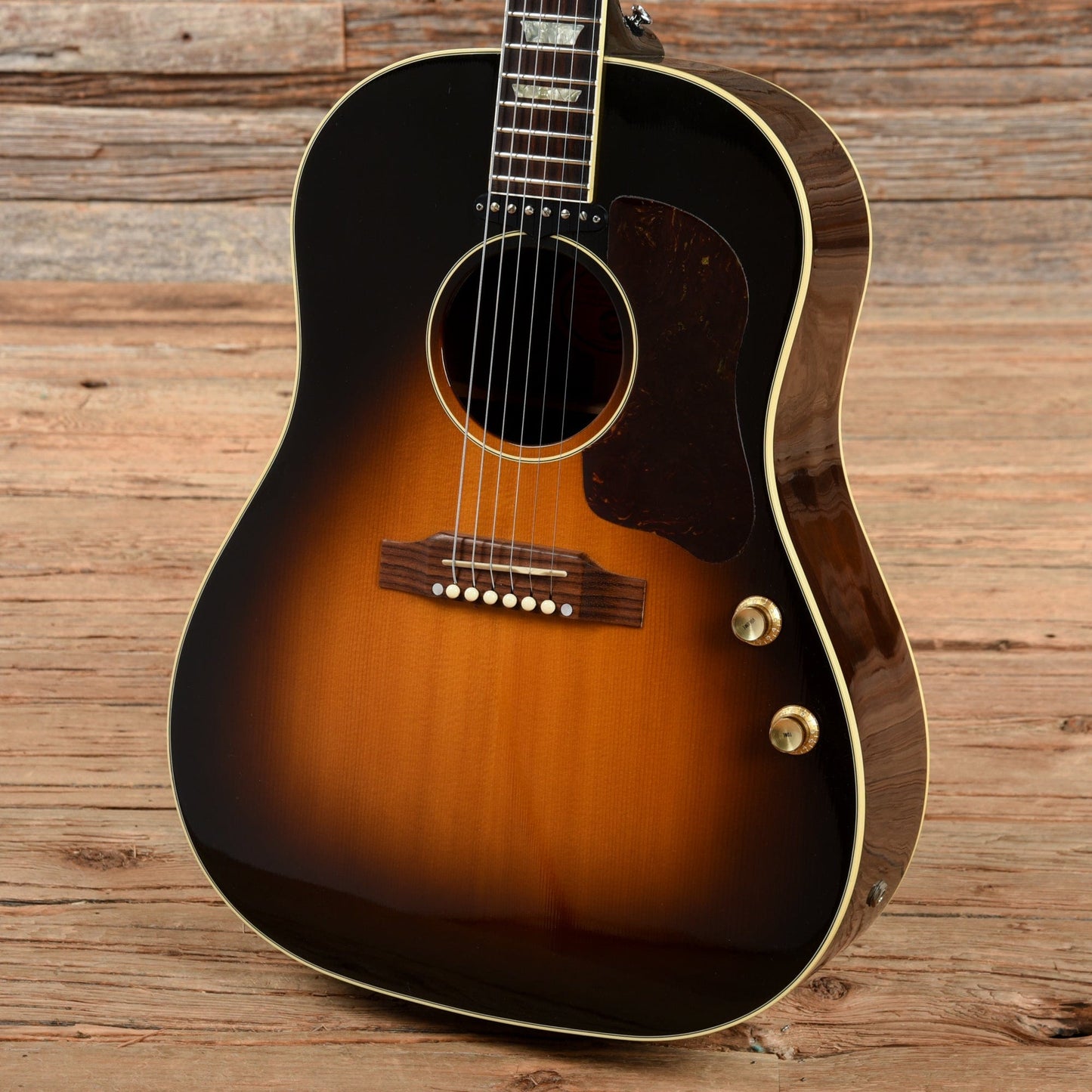 Gibson J-160E Sunburst 2002 Acoustic Guitars / Jumbo