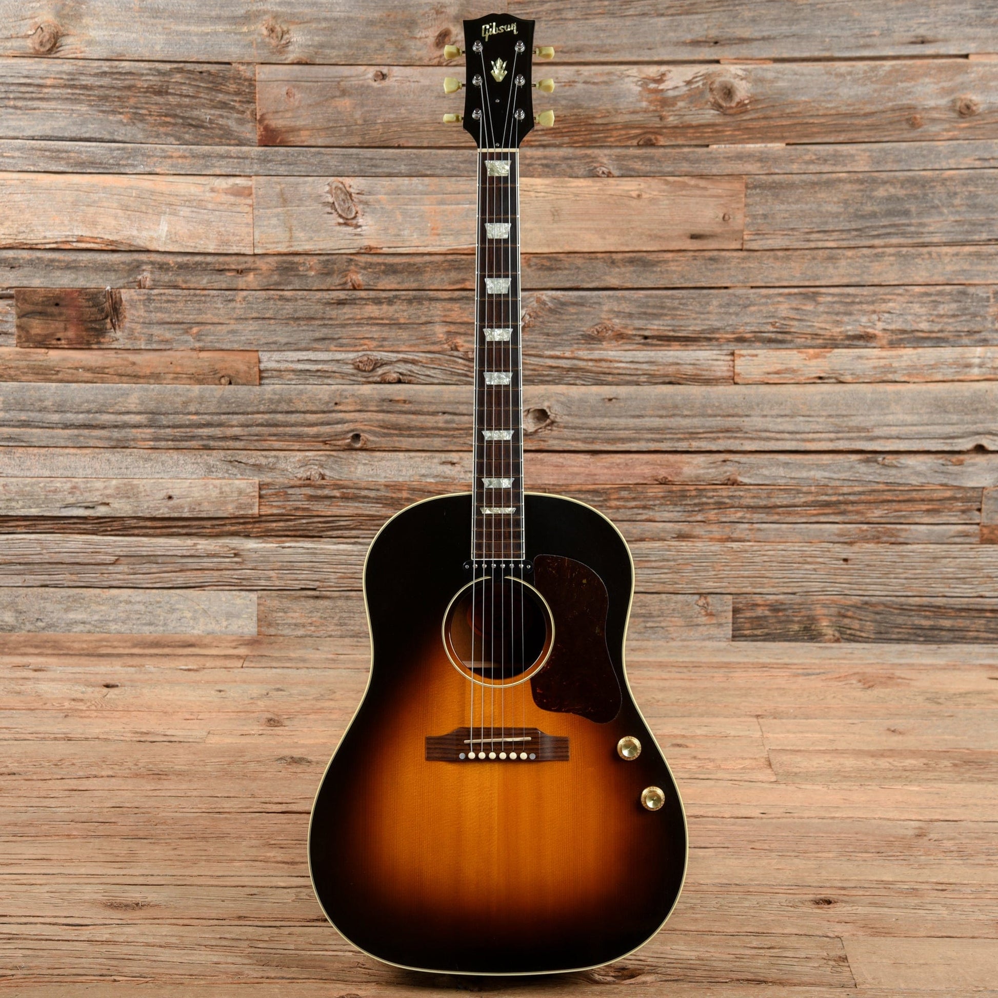 Gibson J-160E Sunburst 2002 Acoustic Guitars / Jumbo
