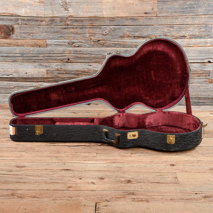 Gibson J-200 Sunburst 1966 Acoustic Guitars / Jumbo