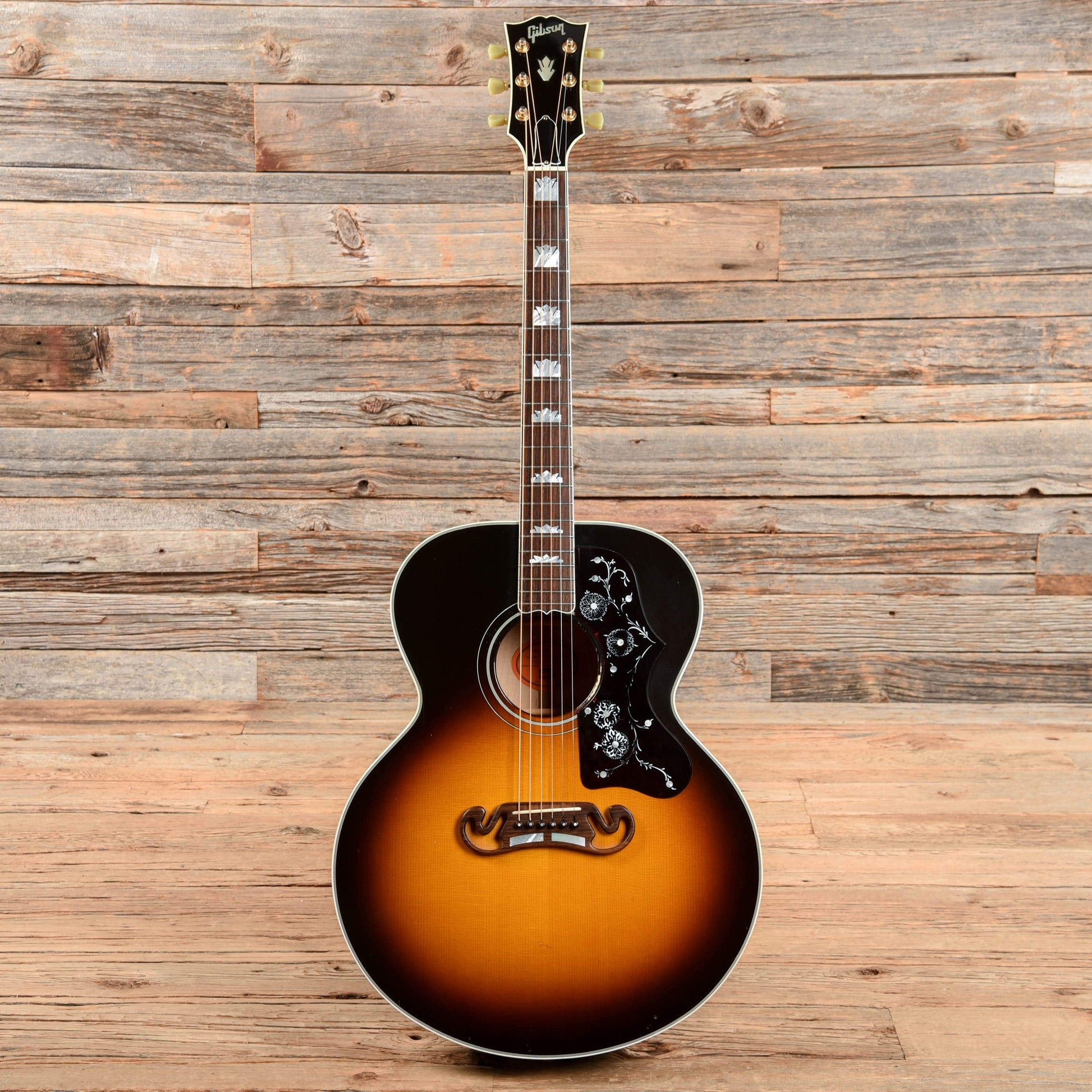 Gibson J-200 Sunburst 1996 Acoustic Guitars / Jumbo