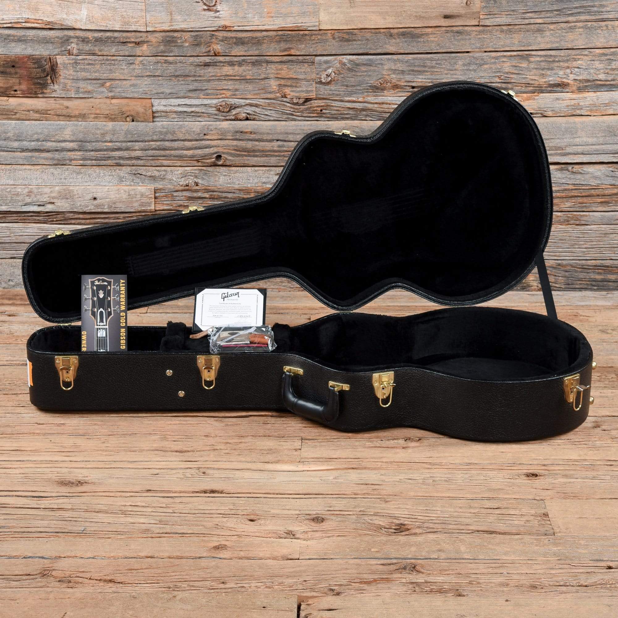 Gibson Montana 1938 SJ-200 Adirondack Red Spruce/Rosewood (Limited Edition of 30) Triburst 2016 Acoustic Guitars / Jumbo