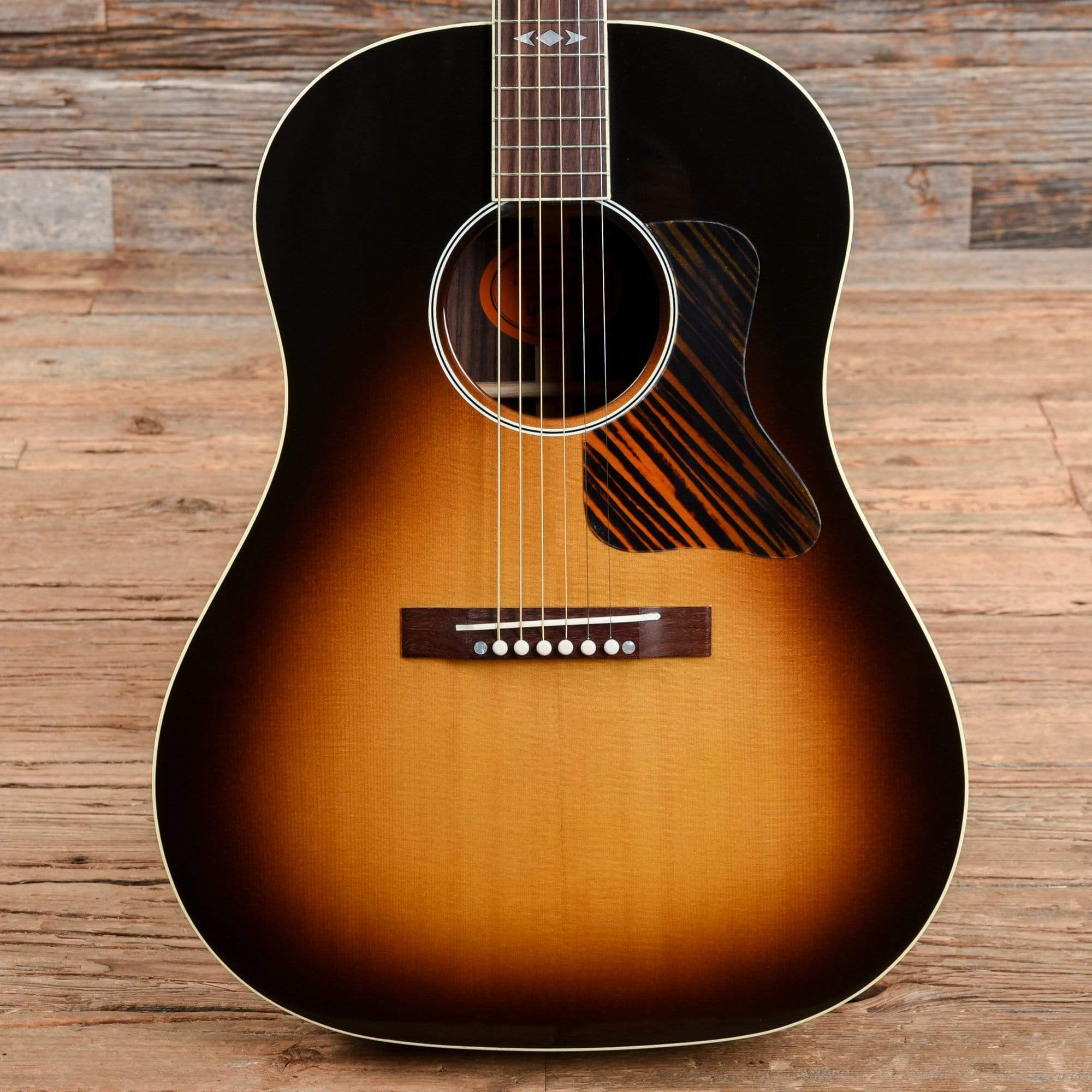 Gibson Montana AJ Vintage Sunburst Acoustic Guitars / Jumbo
