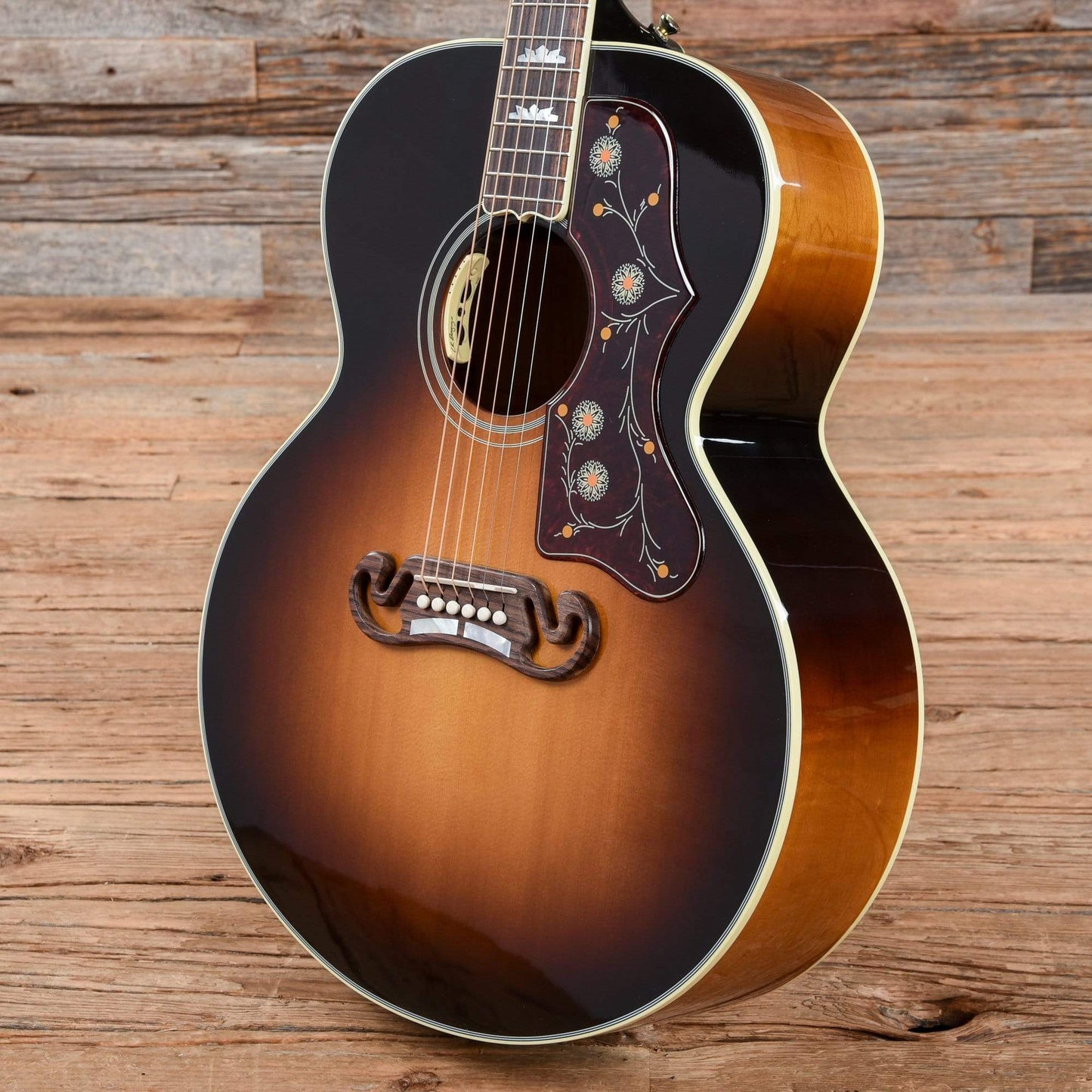 Gibson Montana SJ-200 Standard Vintage Sunburst Acoustic Guitars / Jumbo