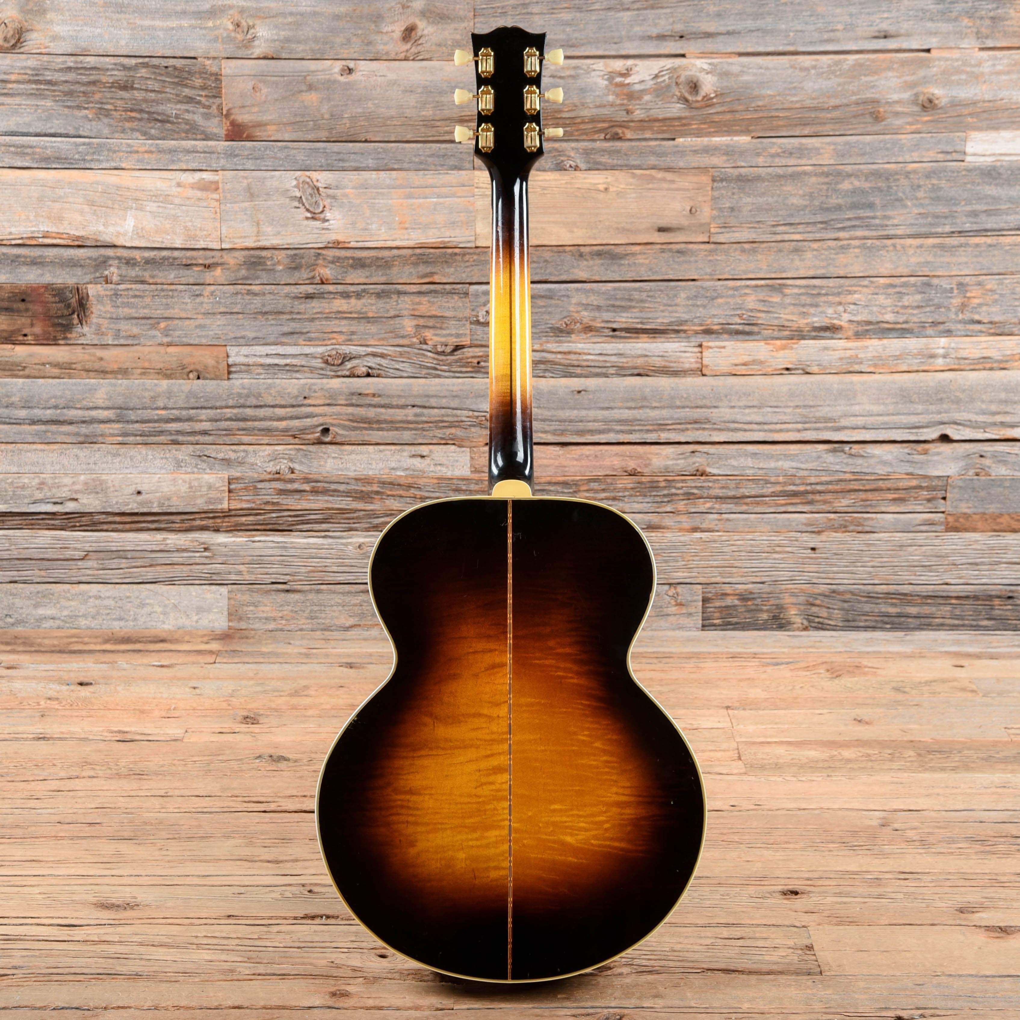 Gibson SJ-200 Sunburst 1953 Acoustic Guitars / Jumbo