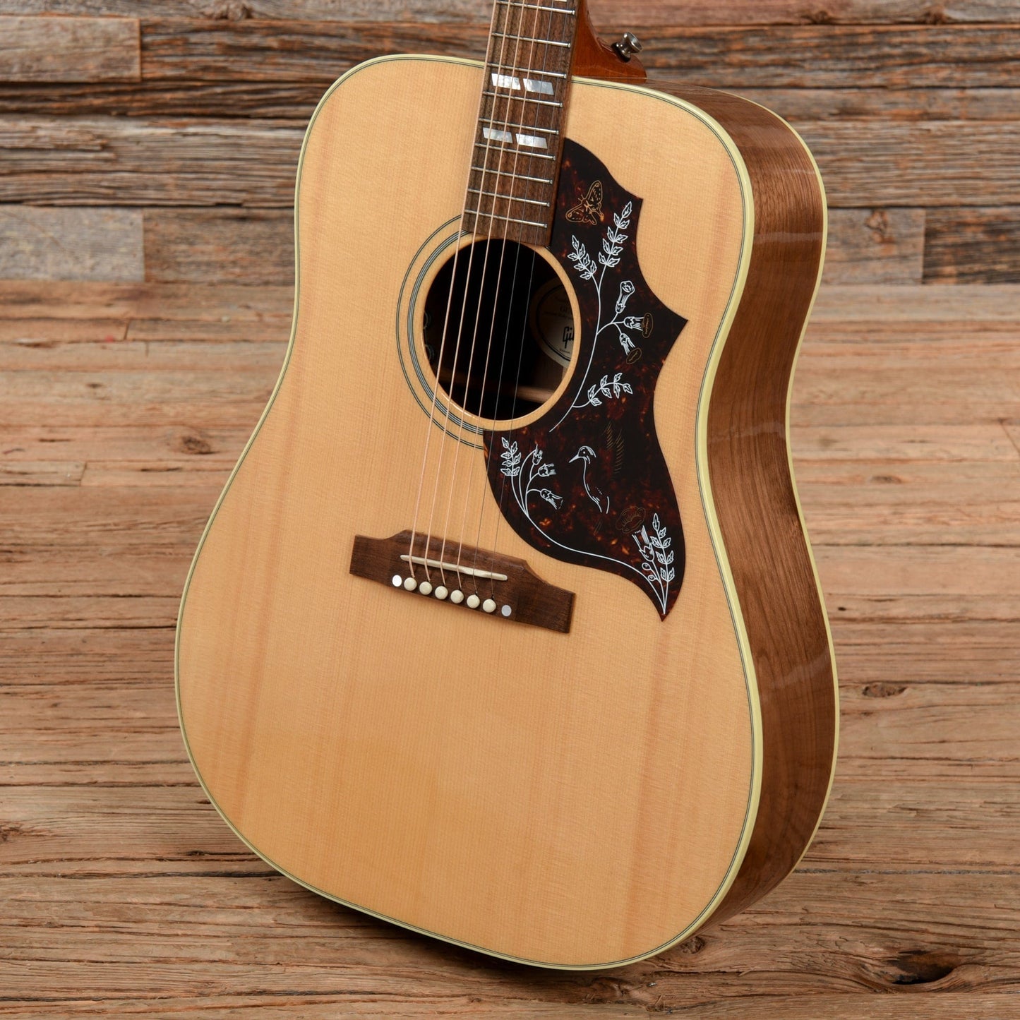 Gibson Hummingbird Studio Walnut Natural 2017 Acoustic Guitars / OM and Auditorium