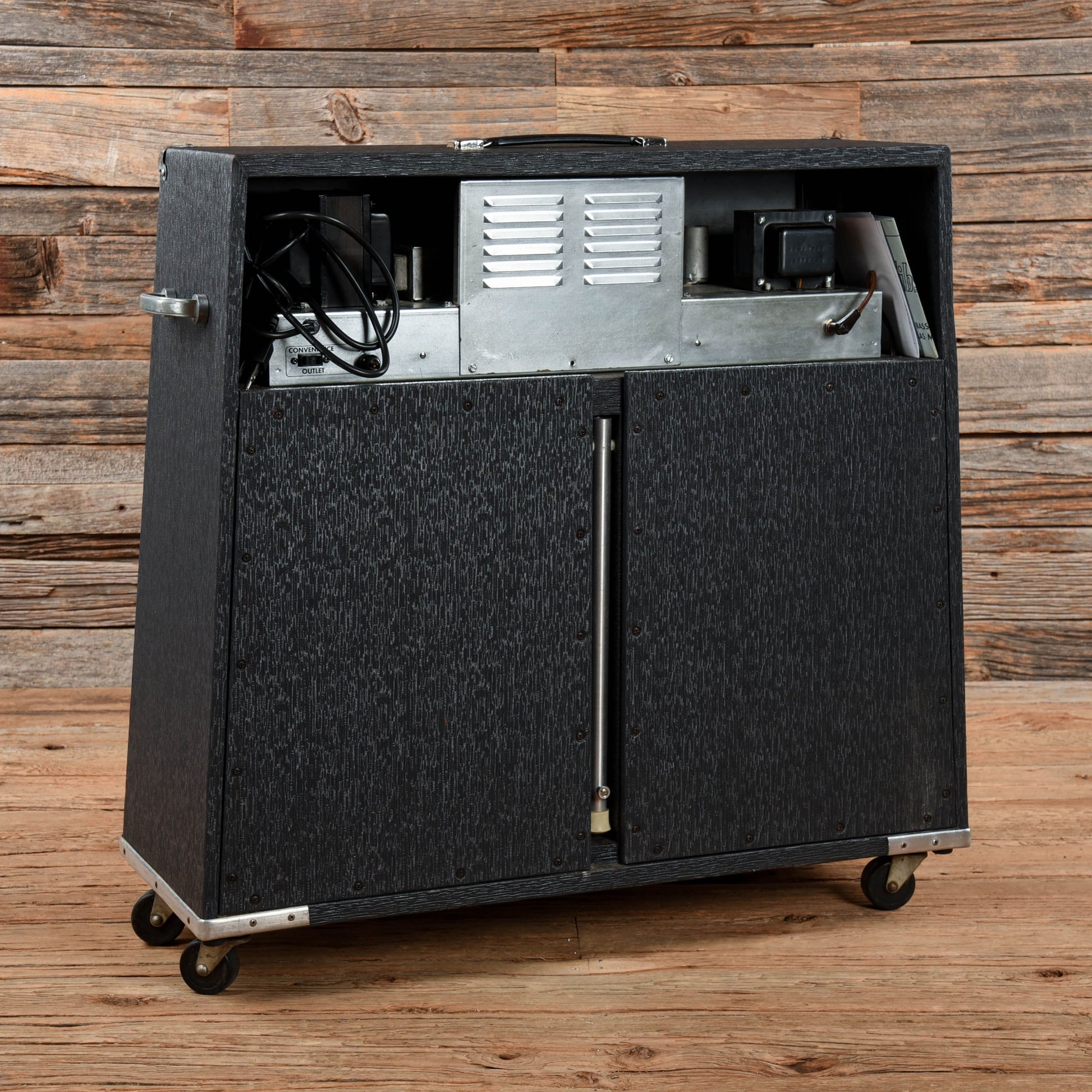 Gibson Atlas Medalist 1x15 Combo  1965 Amps / Guitar Cabinets