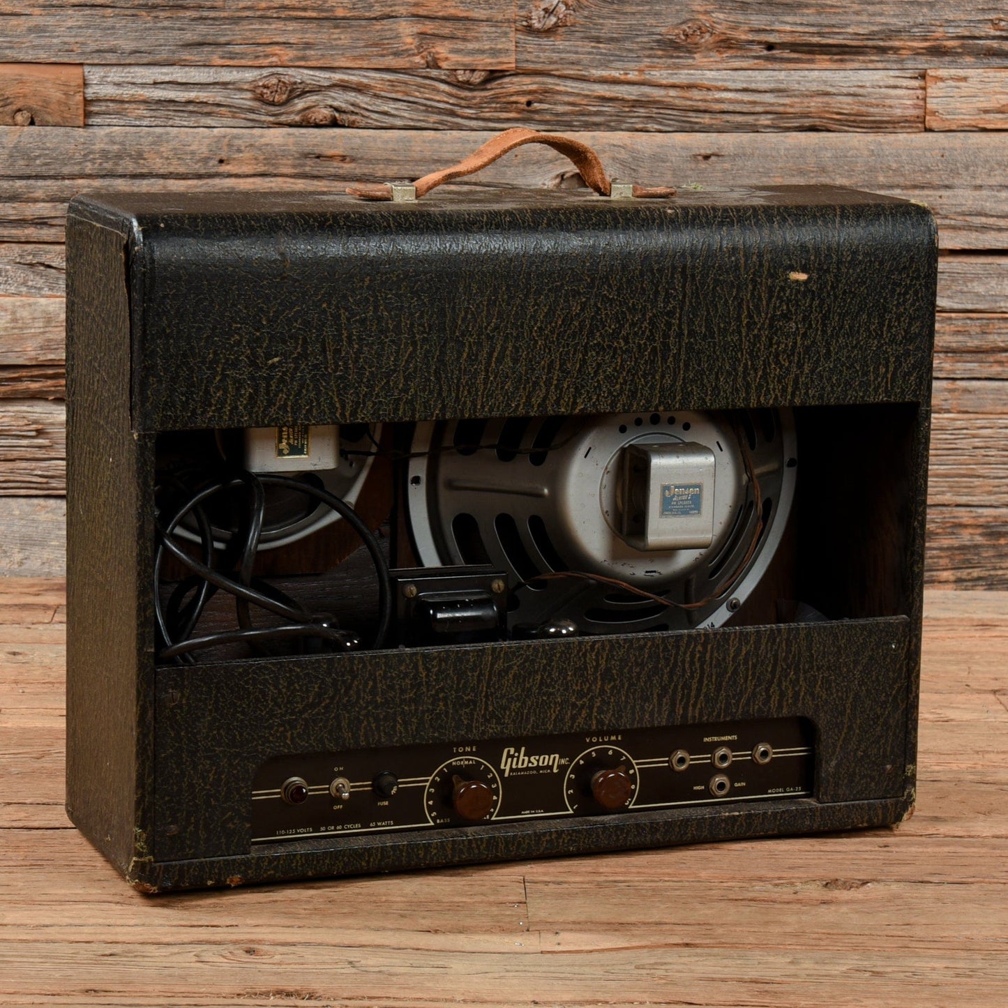 Gibson GA-25  1958 Amps / Guitar Cabinets
