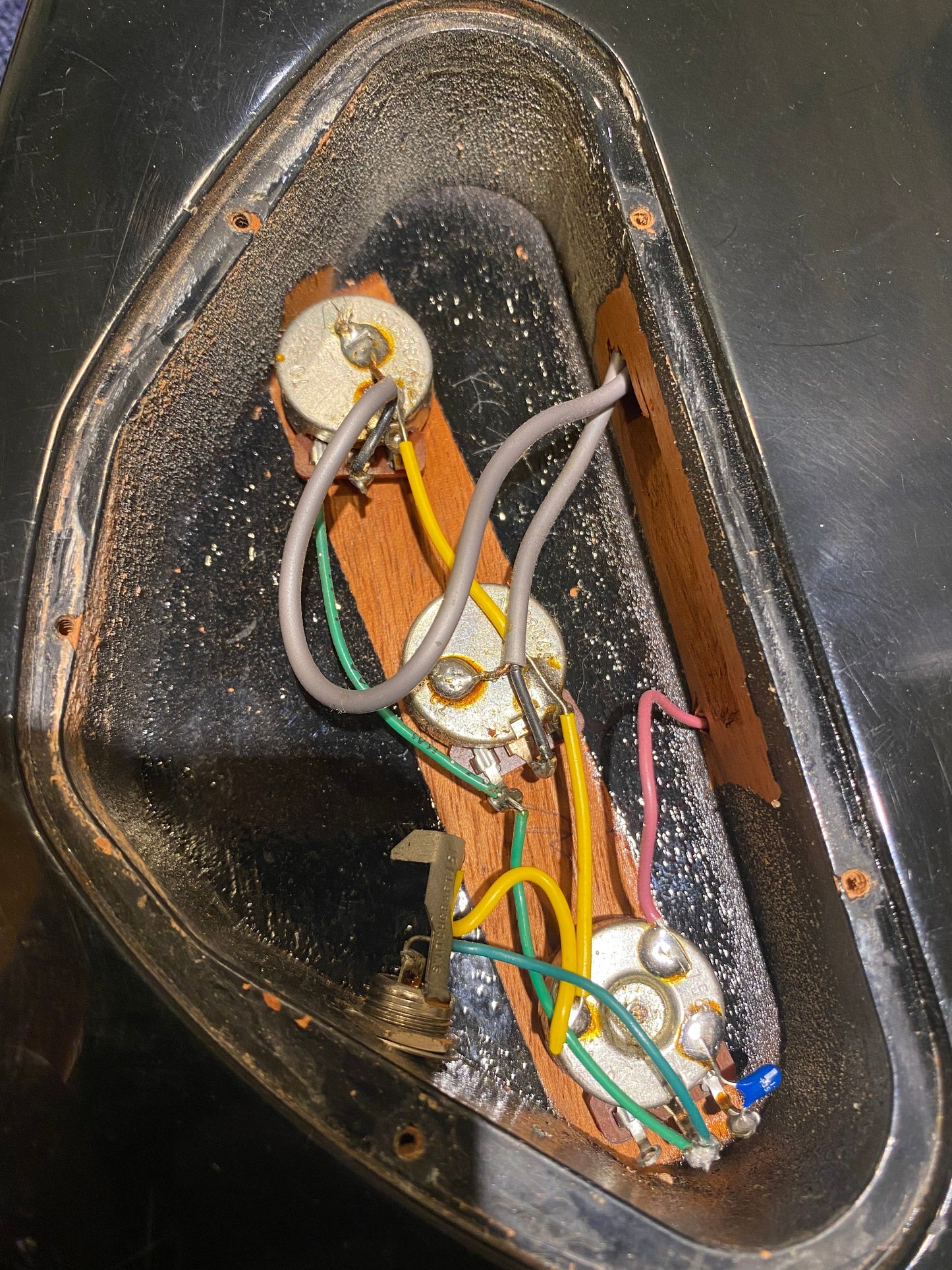 Gibson Explorer Bass Ebony 1986 Bass Guitars / 4-String