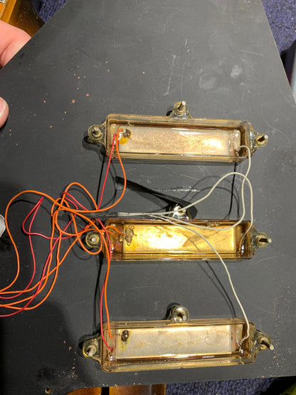 Gibson Grabber G3 Sunburst 1975 Bass Guitars / 4-String