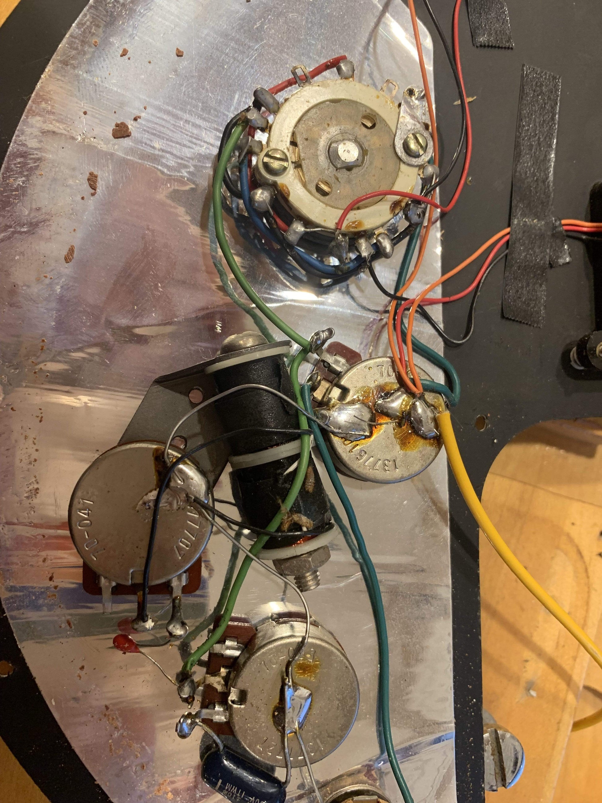 Gibson L-9S Ripper Natural 1977 Bass Guitars / 4-String