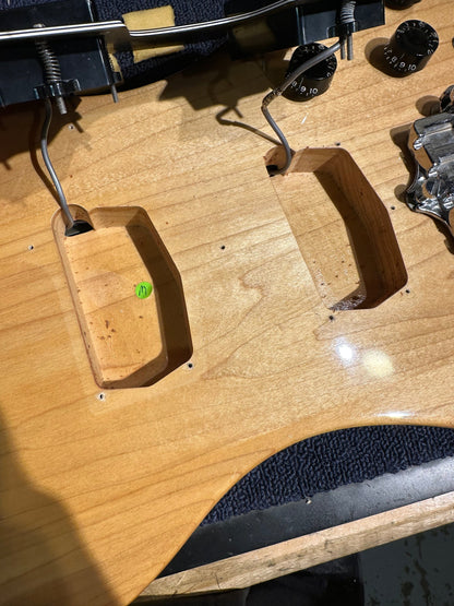 Gibson RD Artist Bass Natural 1978 Bass Guitars / 4-String