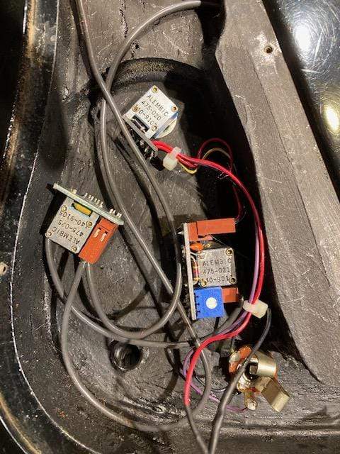 Gibson RD Artist Black 1977 Bass Guitars / 4-String