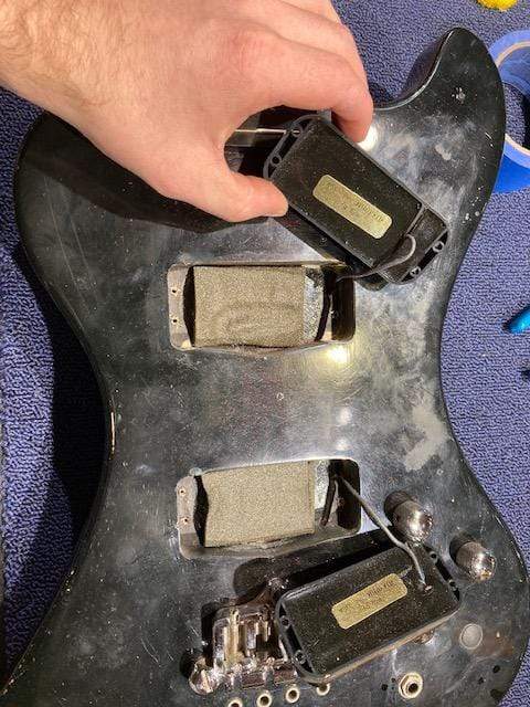Gibson RD Artist Black 1977 Bass Guitars / 4-String