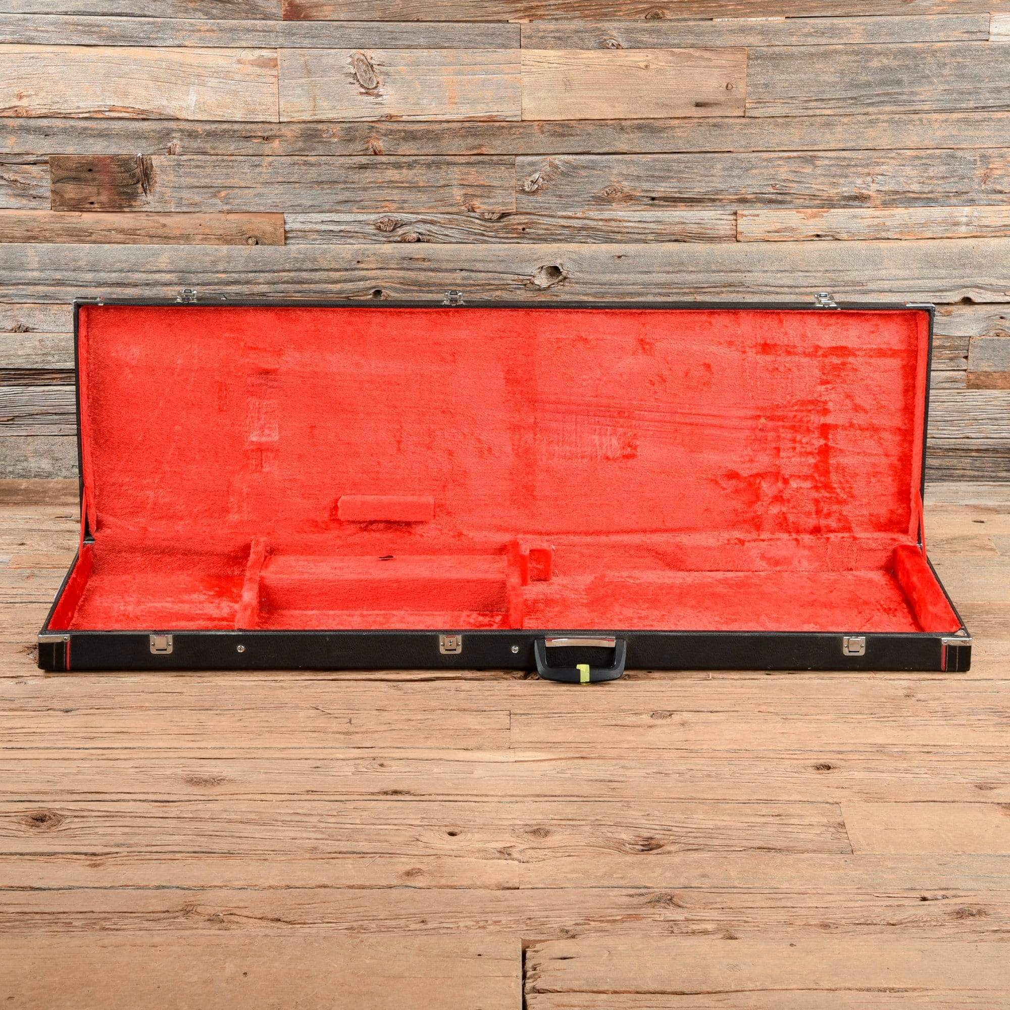 Gibson RD Artist Black 1977 Bass Guitars / 4-String