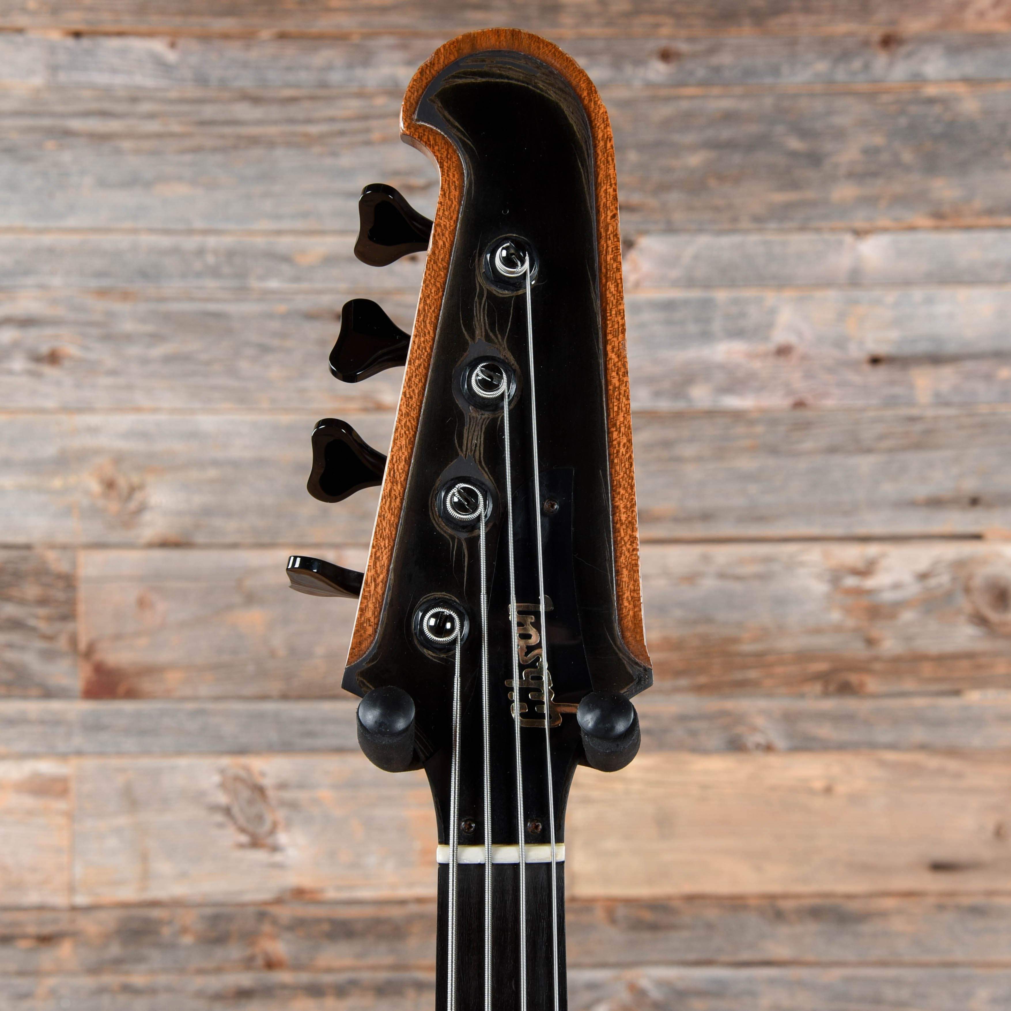 Gibson Thunderbird Sunburst 1991 Bass Guitars / 4-String