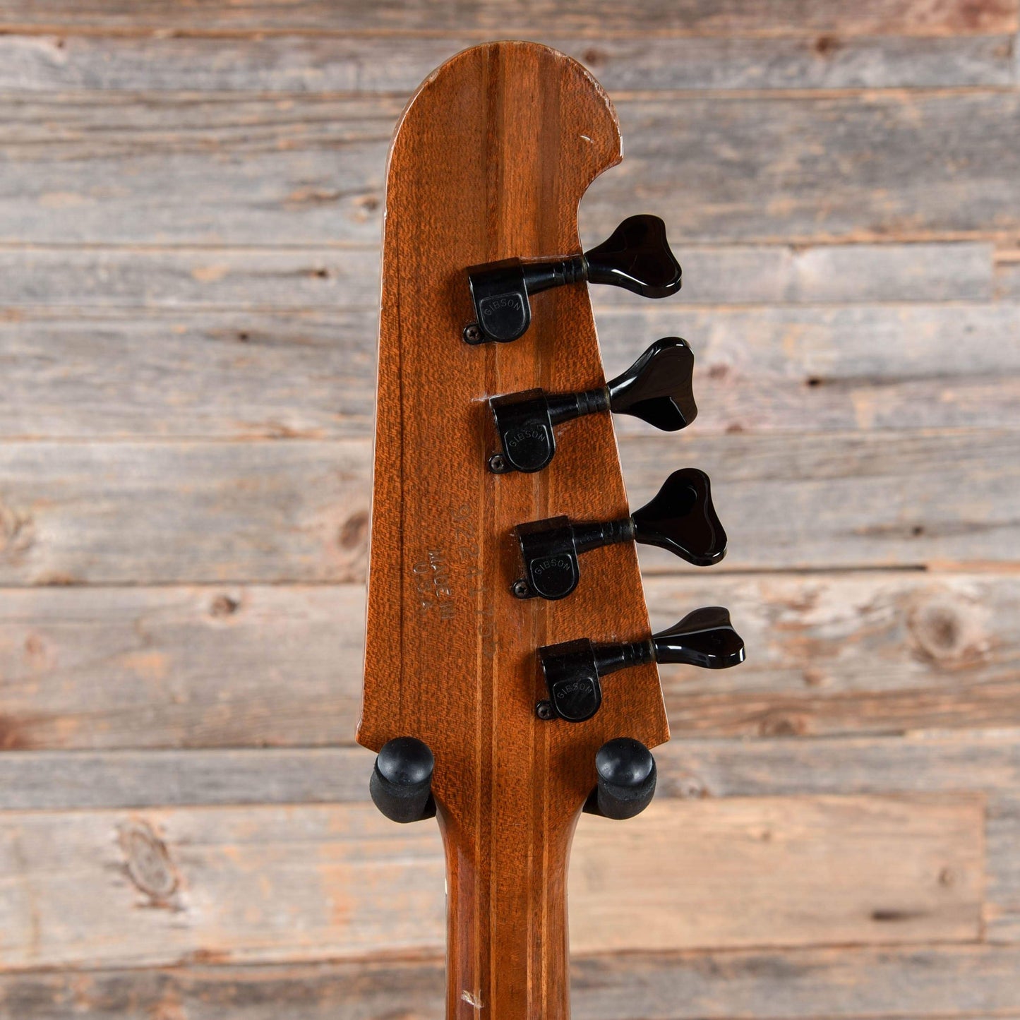 Gibson Thunderbird Sunburst 1991 Bass Guitars / 4-String