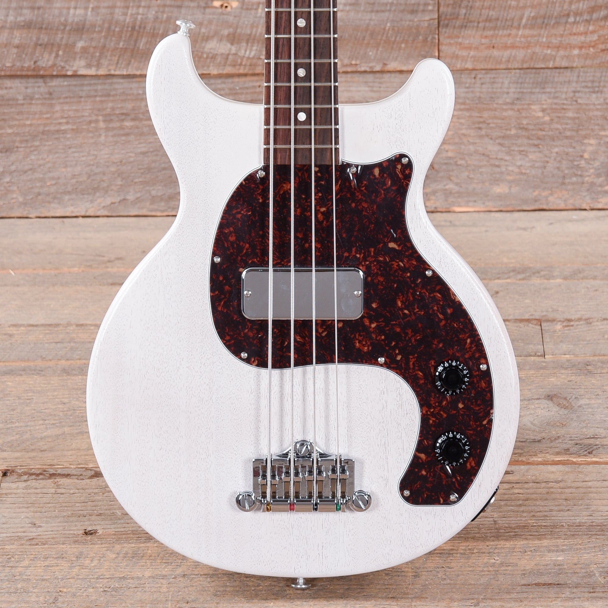 Gibson USA Les Paul Junior DC Bass Worn White w/Tortoise Pickguard & Chrome Cover Bass Guitars / 4-String