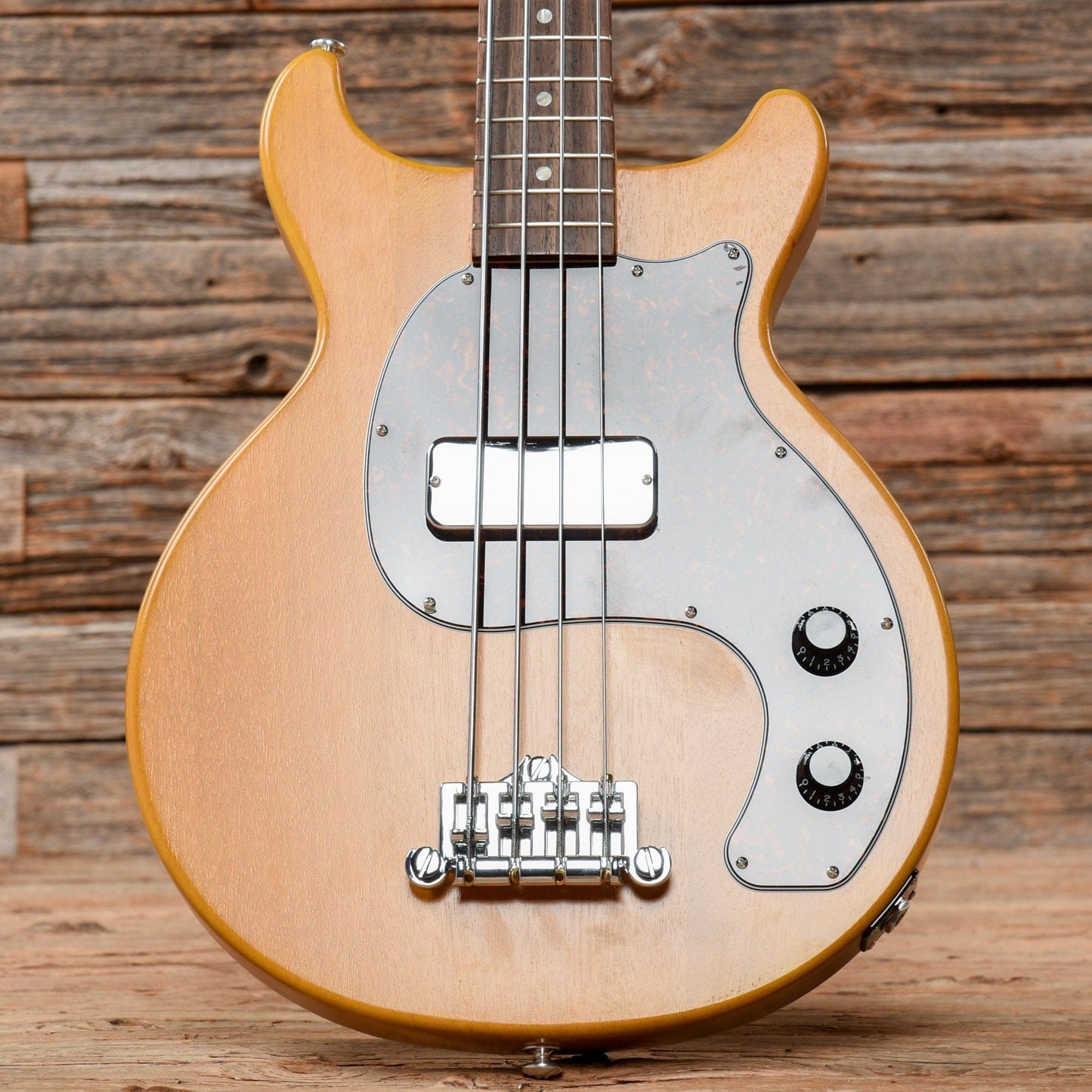 Gibson Les Paul Junior Tribute DC Bass Worn TV Yellow 2020 Bass Guitars / Short Scale